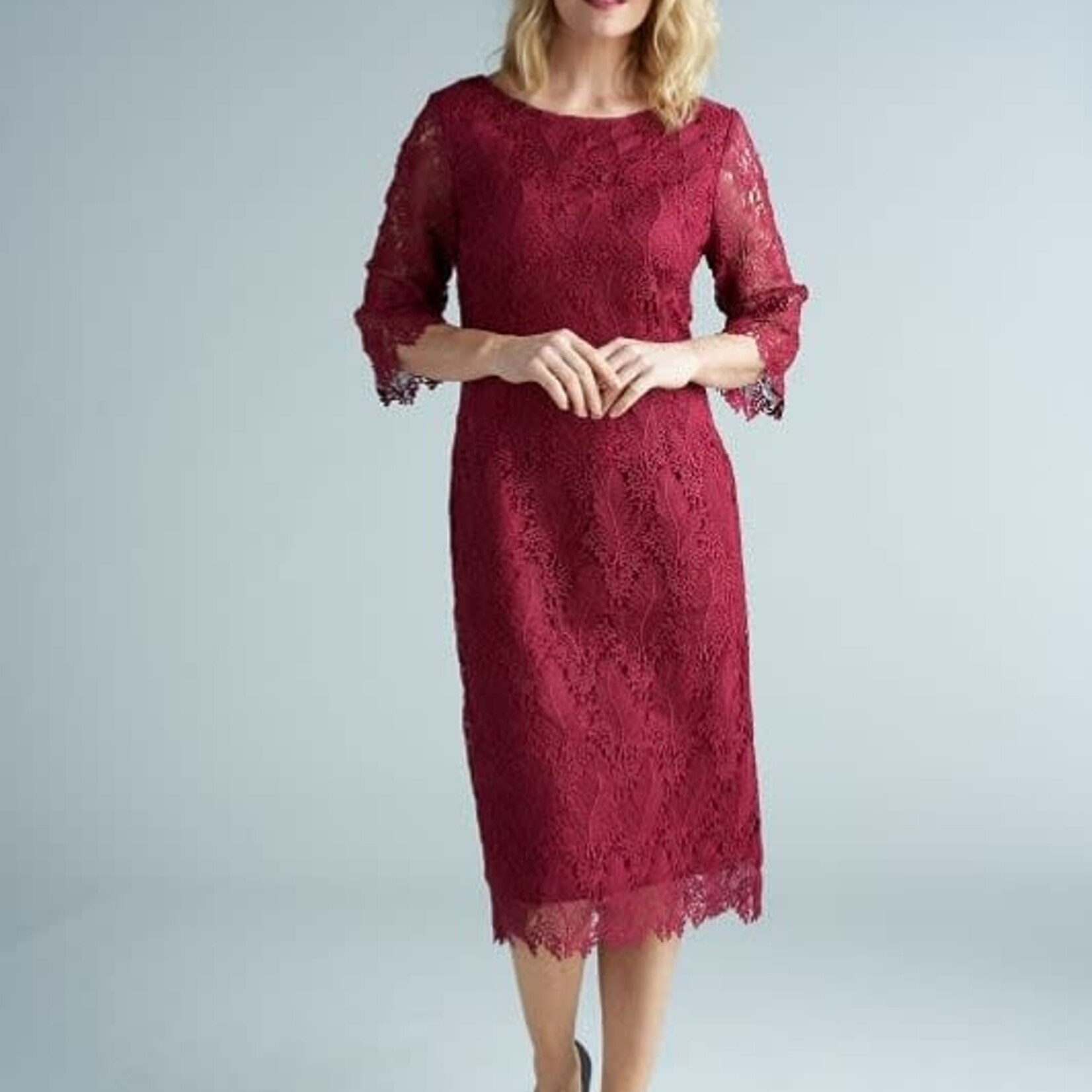 Yes A Dress Shiraz Leaf Lace 3/4 Sleeve Dress