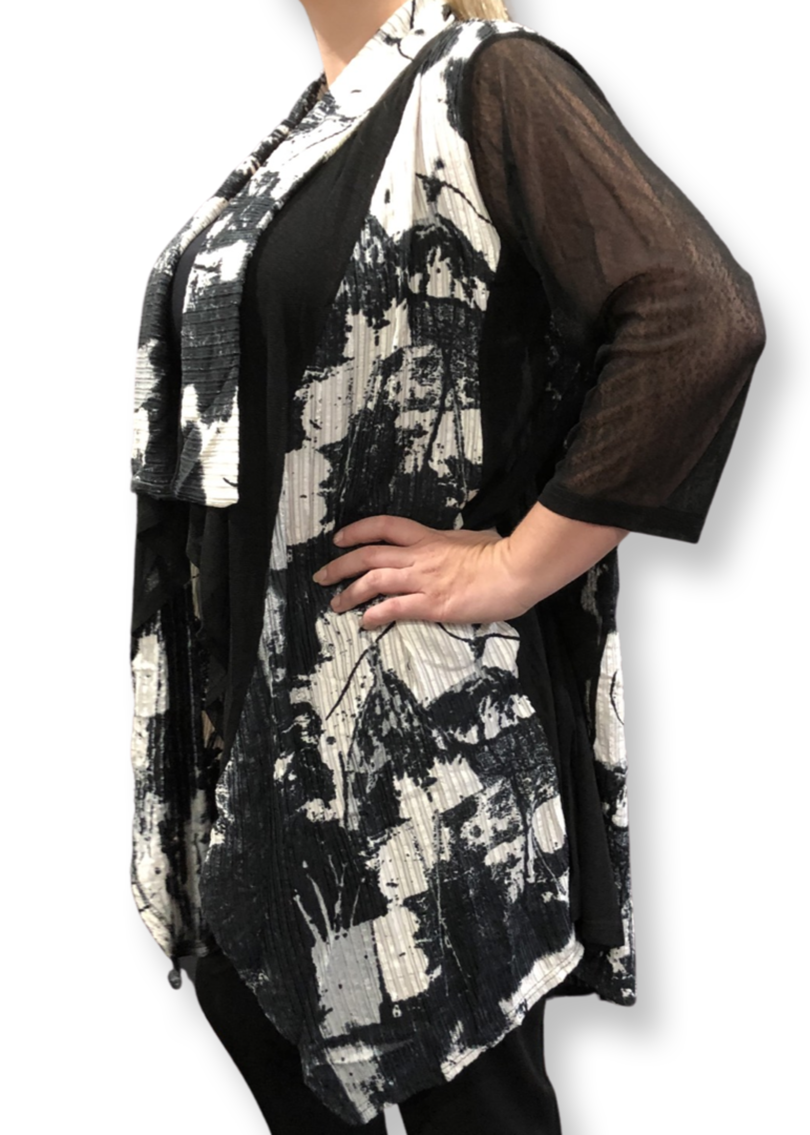 Wishstone Pty Ltd Black & White Long Layered Lace Jackets