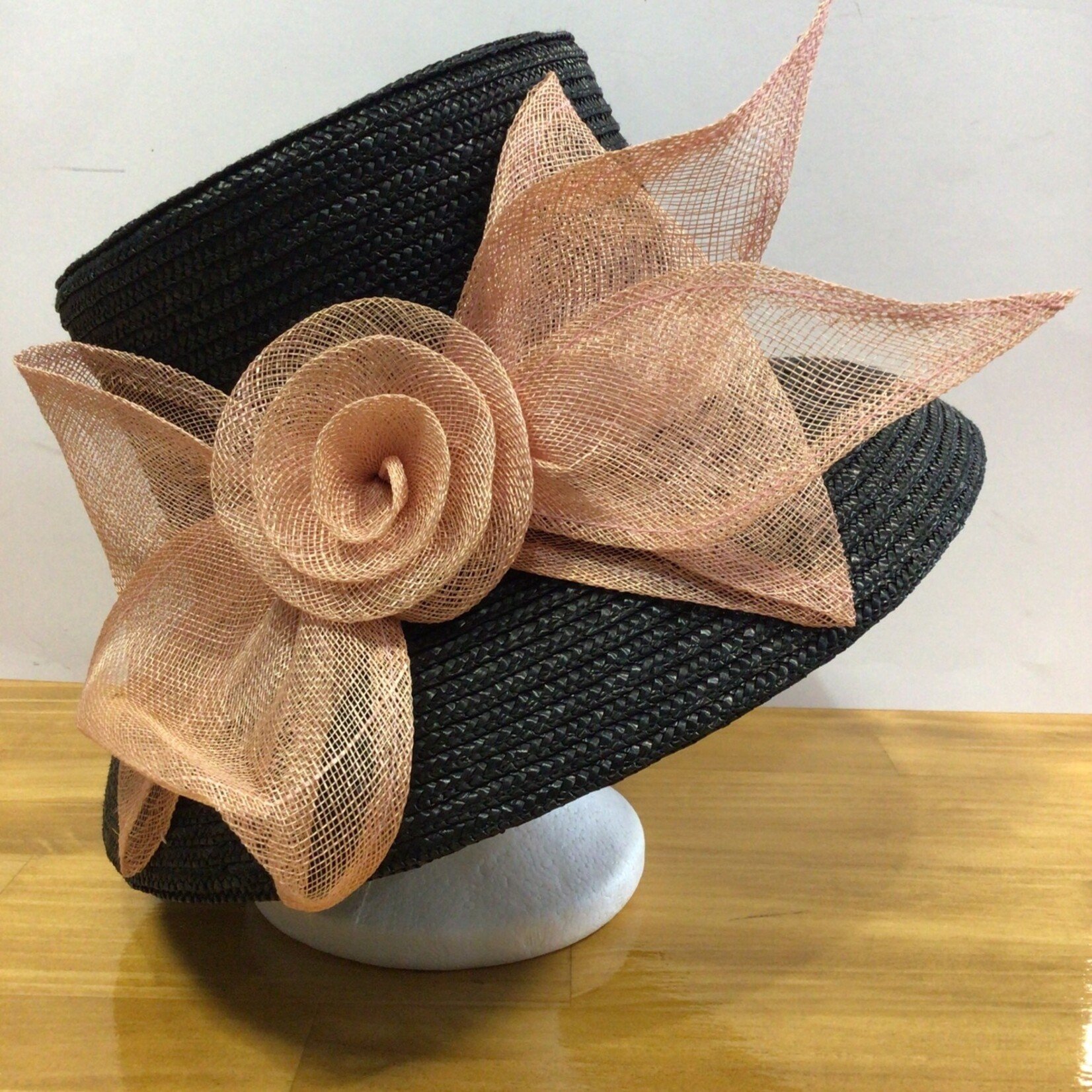 S.S Jewellery Black Raffia with Rose Pink Bow Hat