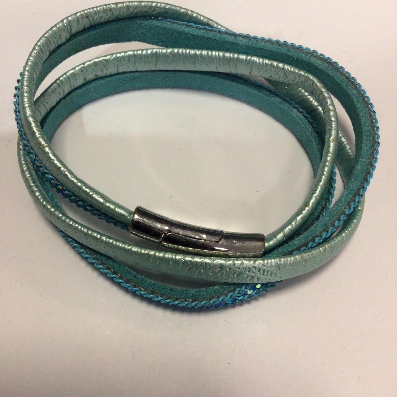 Zizu Aqua Wrap Magnetic Bracelet