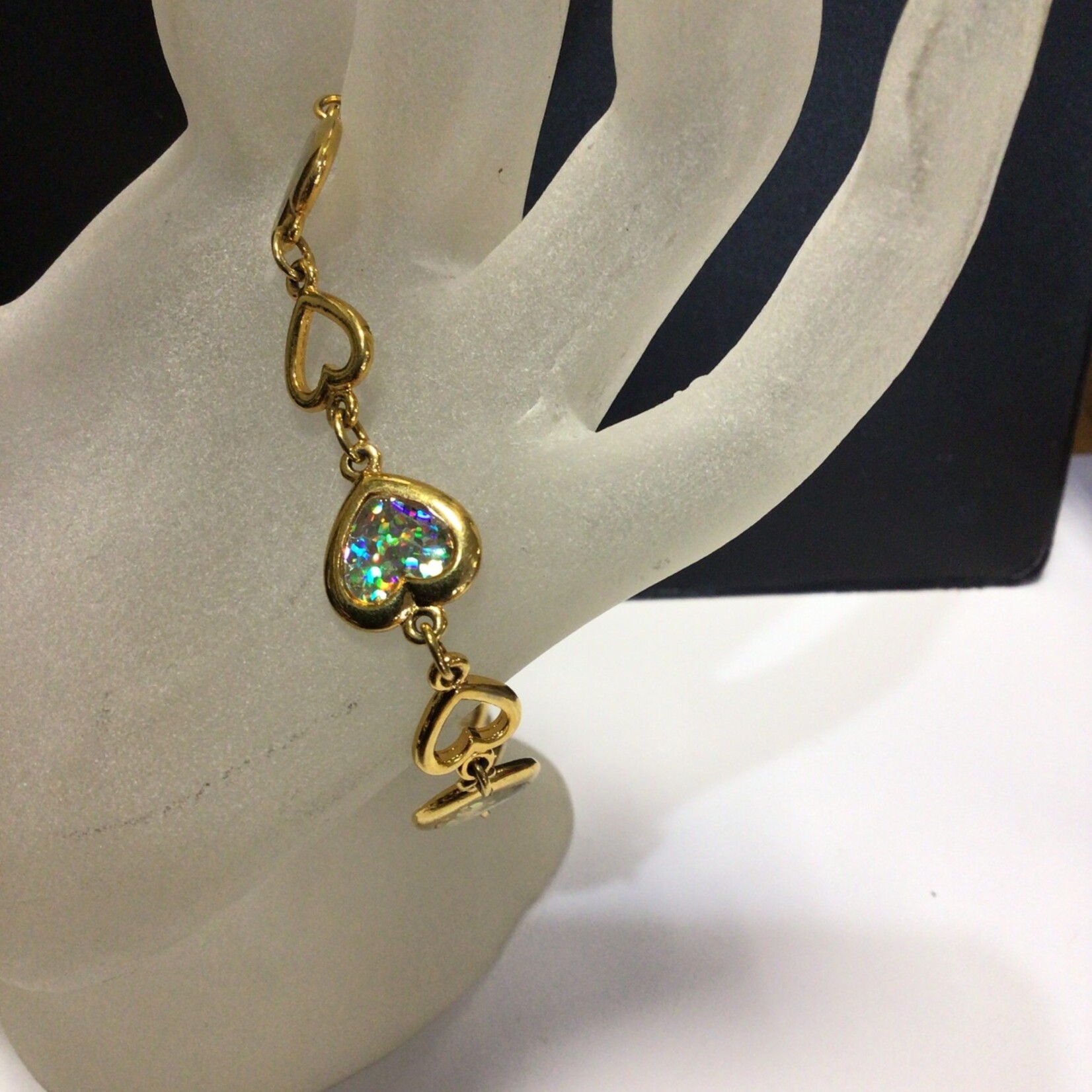Trend Jewellery Gold Plated Heart Linked Bracelet