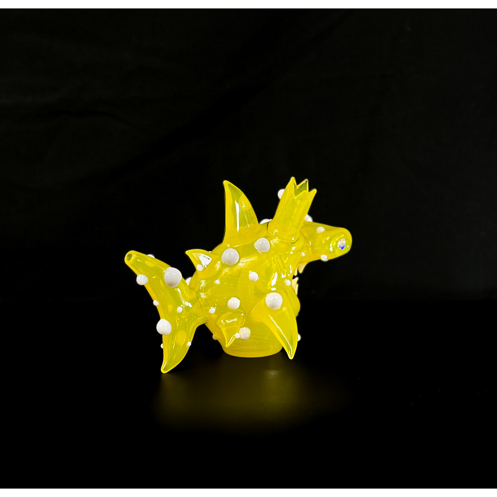 Niko Cray Yellow Amanita Shark