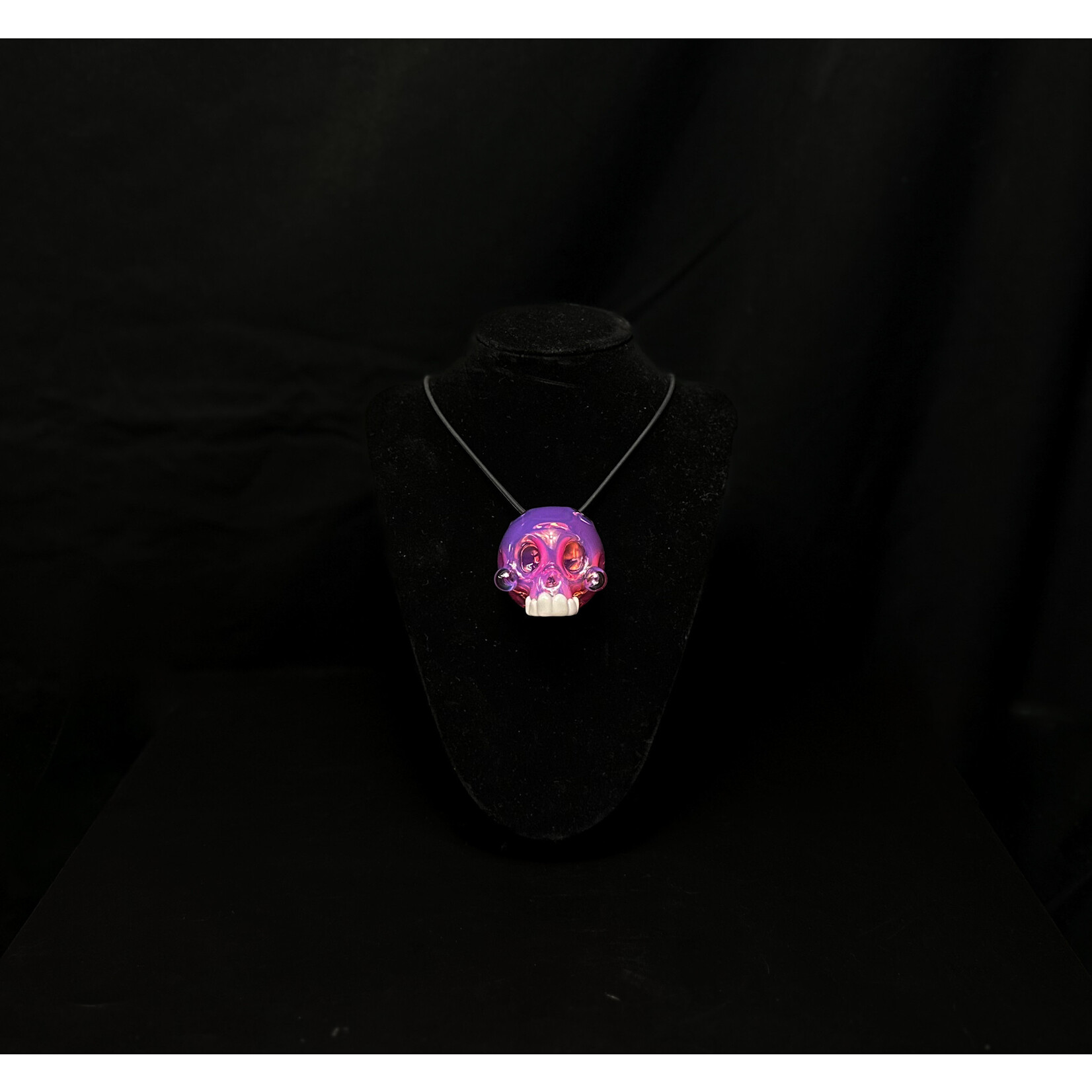 Annealed Inovations Skull Pendent