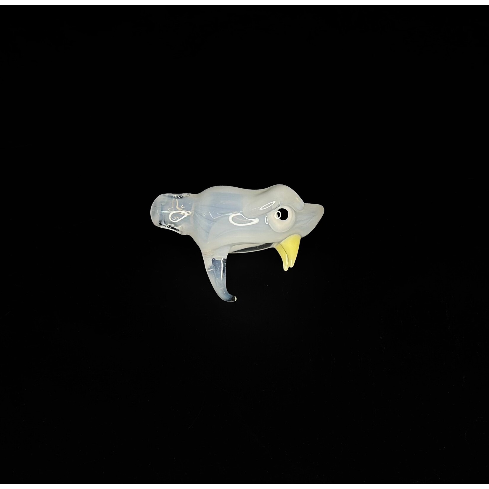 Niko Cray Snake Head Pendent White
