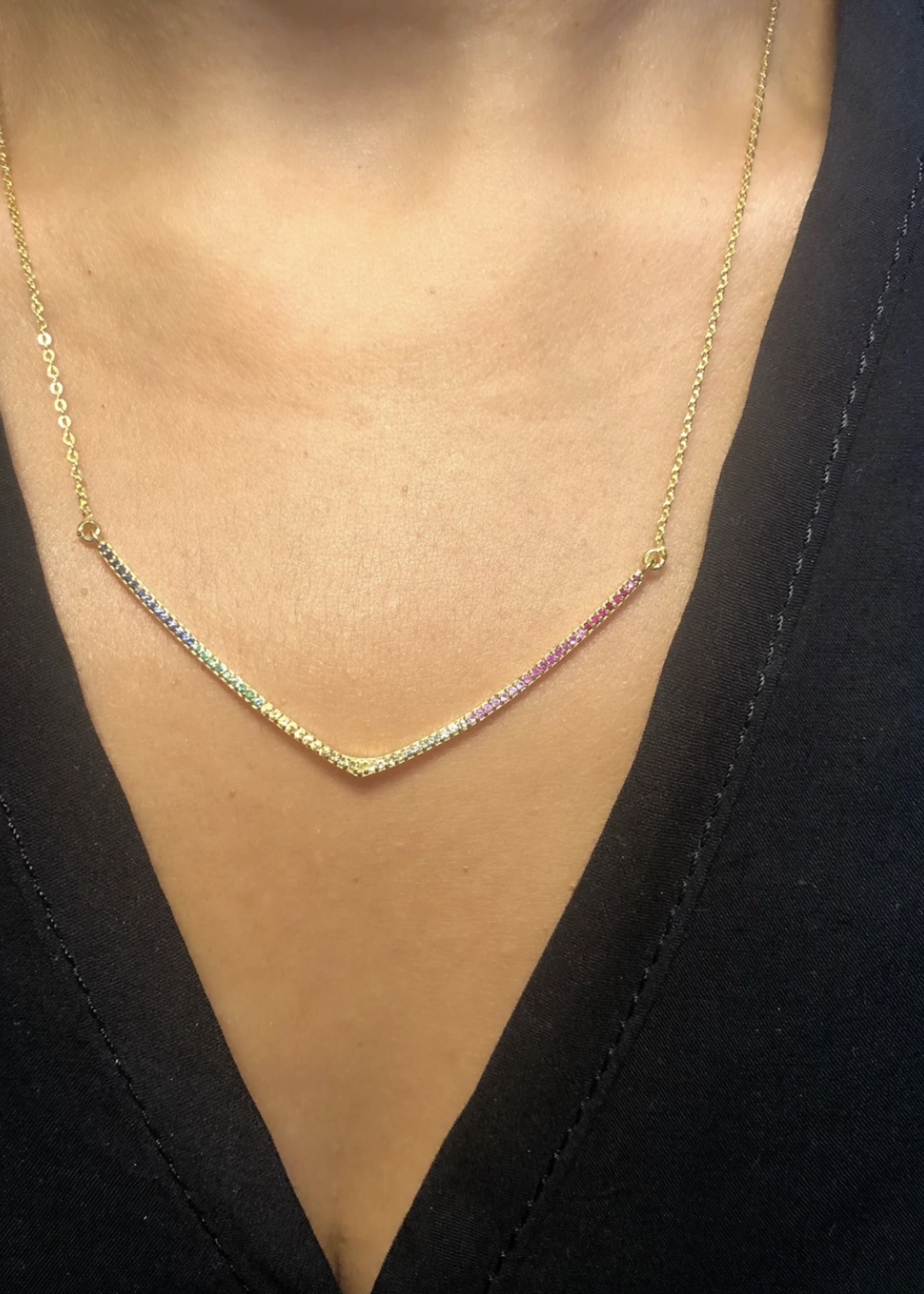 Large V Pendant Rainbow - 18K GV Emerald, Blue Sapphire, Green Sapphire, Orange Sapphire, Yellow Sapphire, Pink Sapphire, Ruby