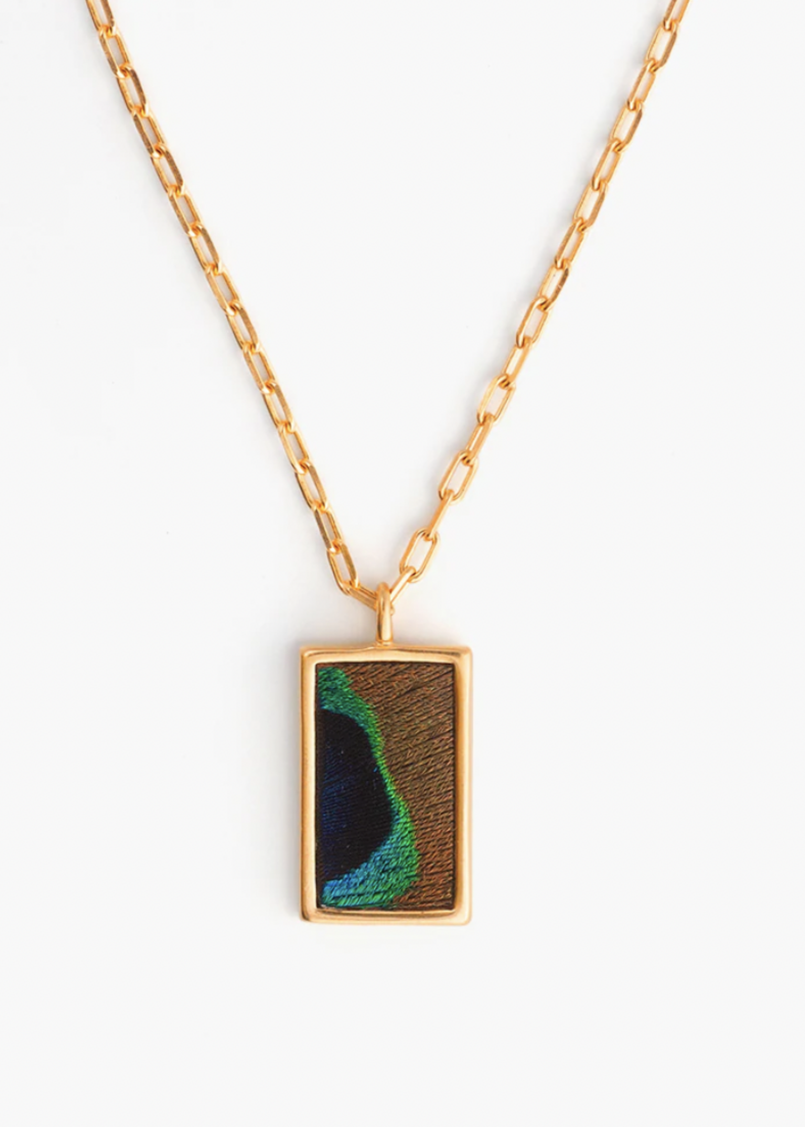 Qulit Pendant Necklace