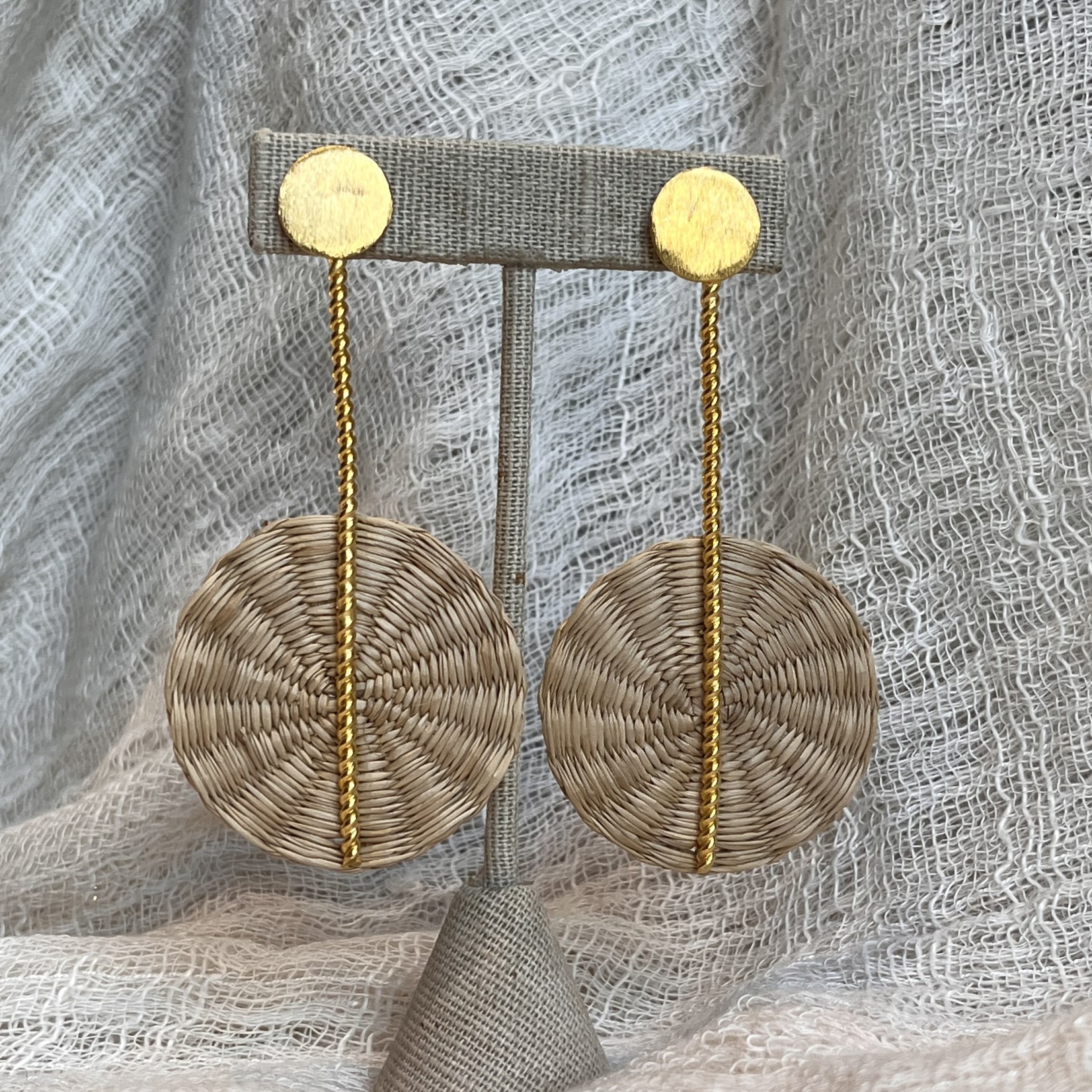 Twisted Bar Drop Earring W/ Raffia Circle