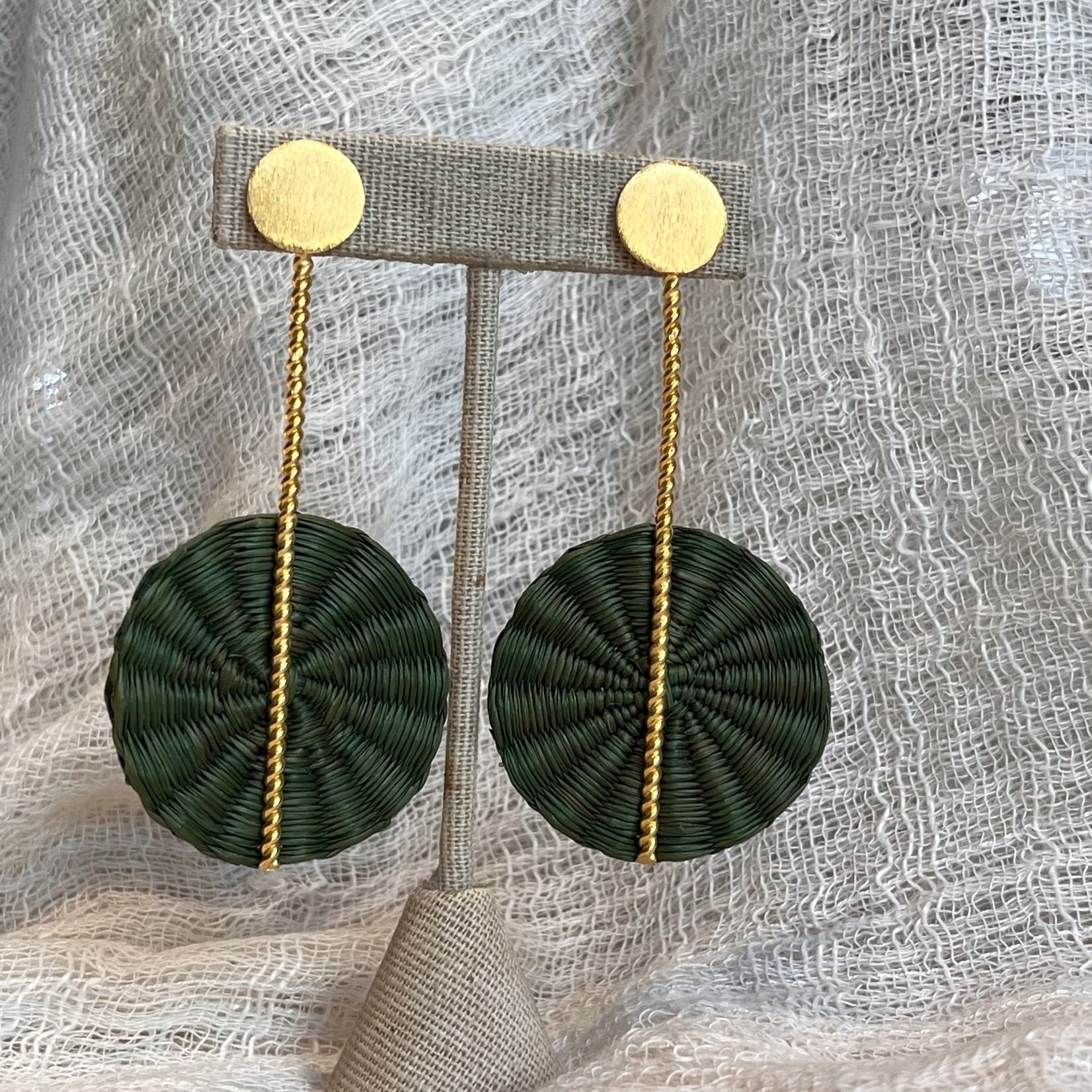 Twisted Bar Drop Earring W/ Raffia Circle