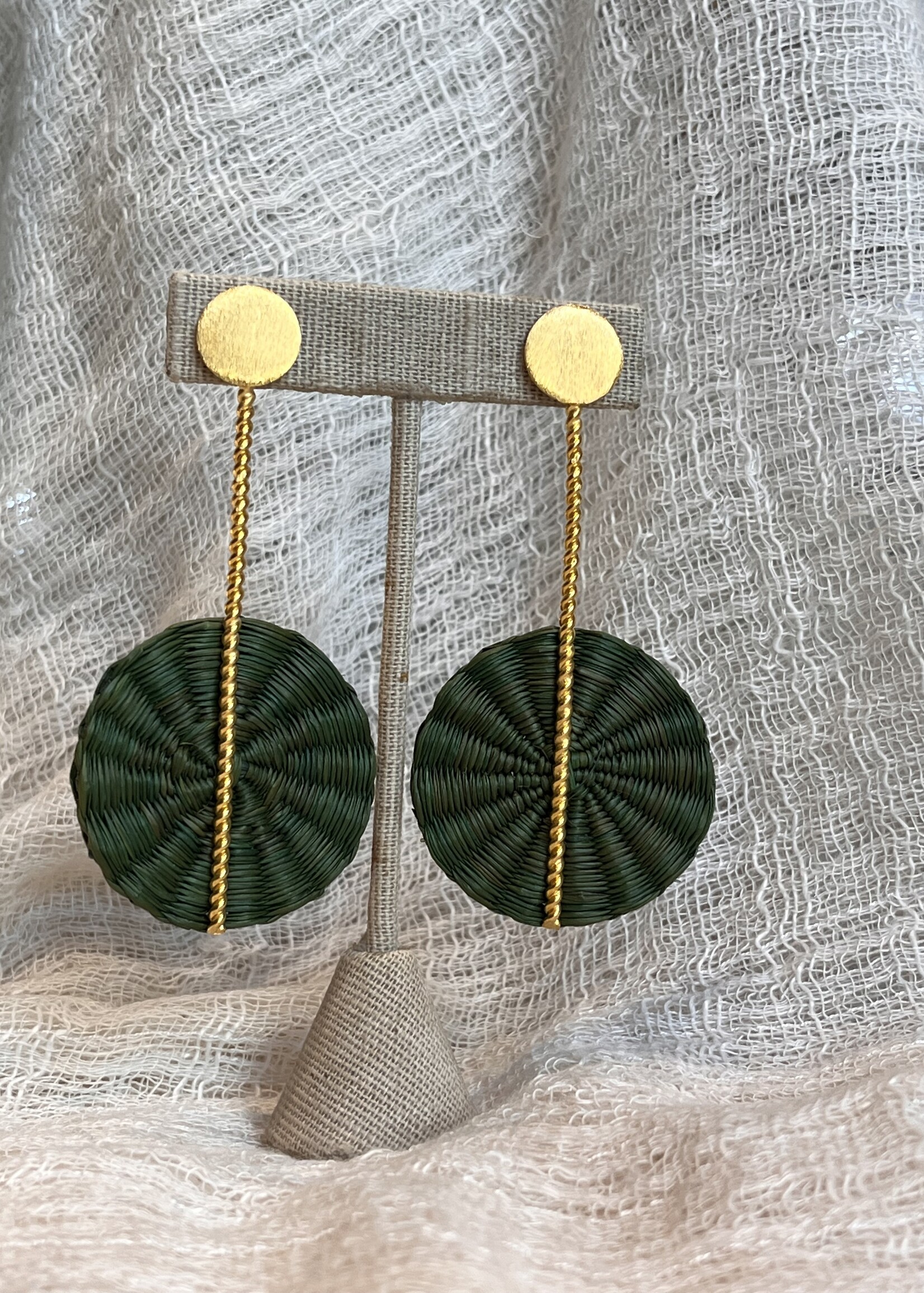 Twisted Bar Drop Earring W/ Raffia Circle