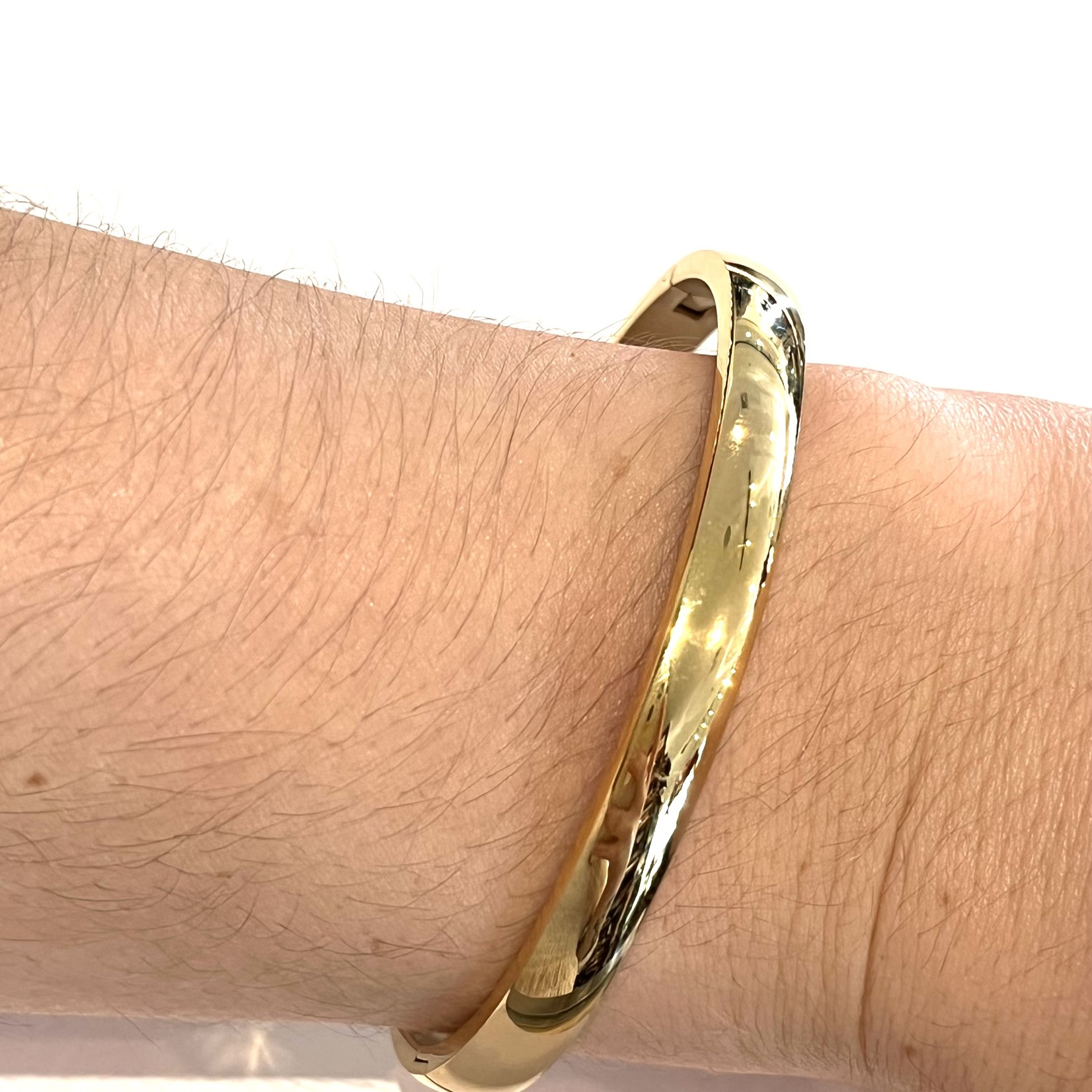 Simple Gold Hinge Bracelet