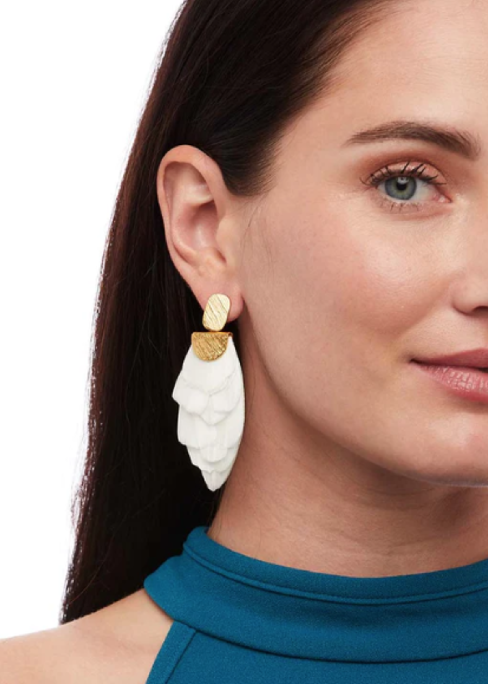 Blanc Drop Earring