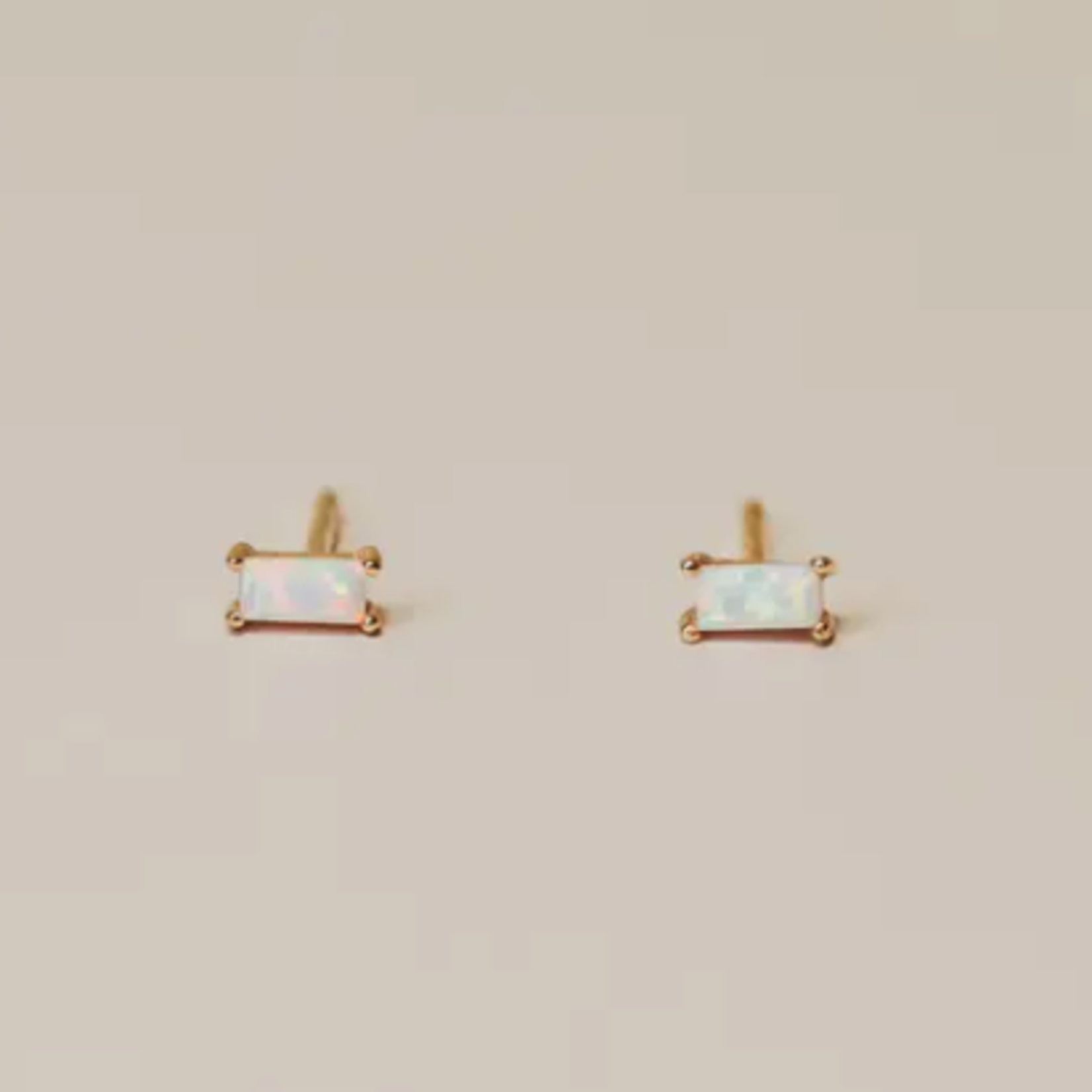 Baguette Energy Studs