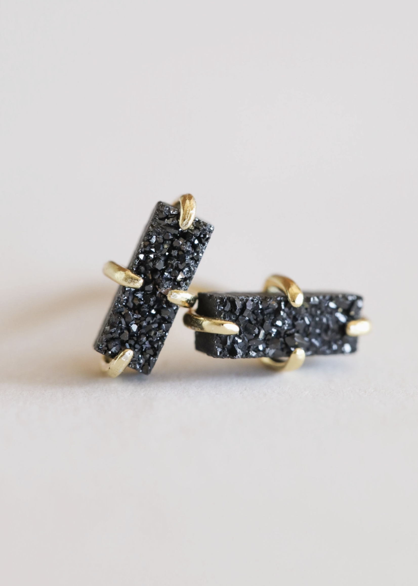 Druzy Bar Studs