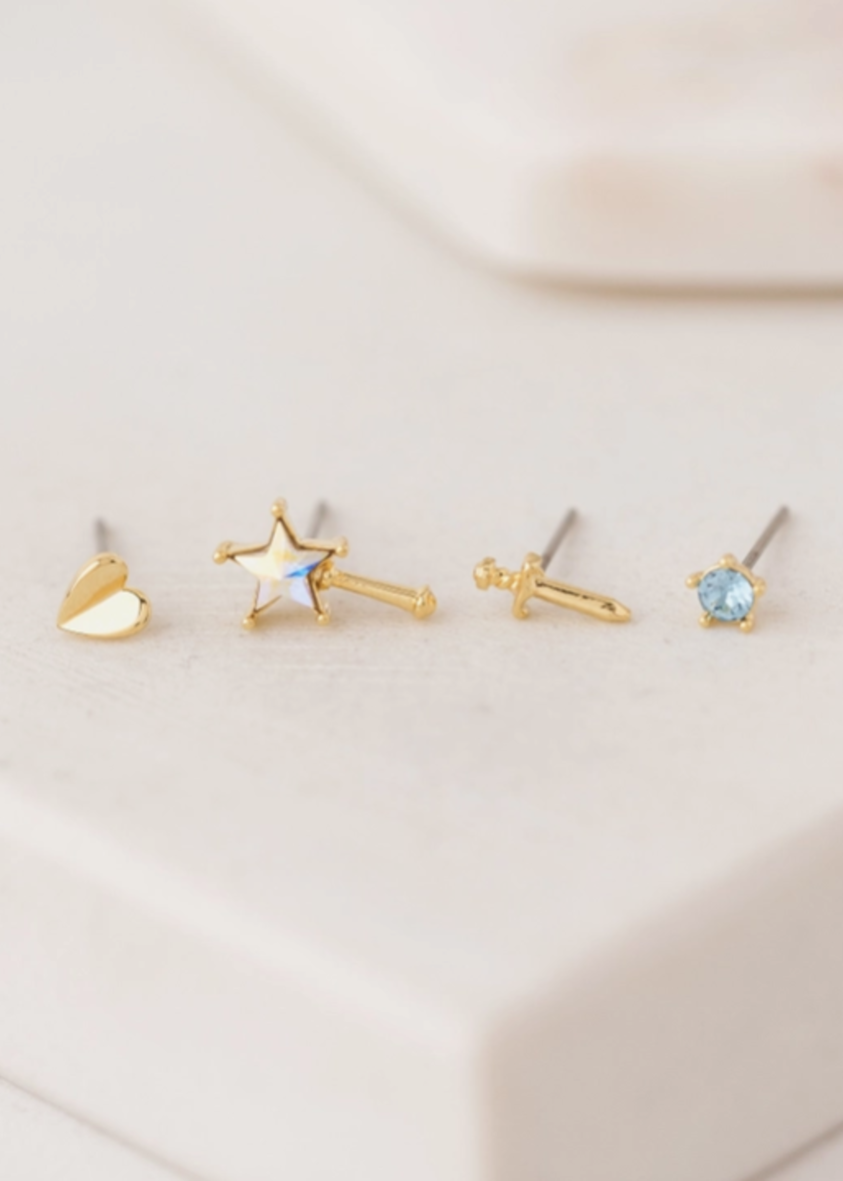 HAPPILY EVER AFTER EARRING SET