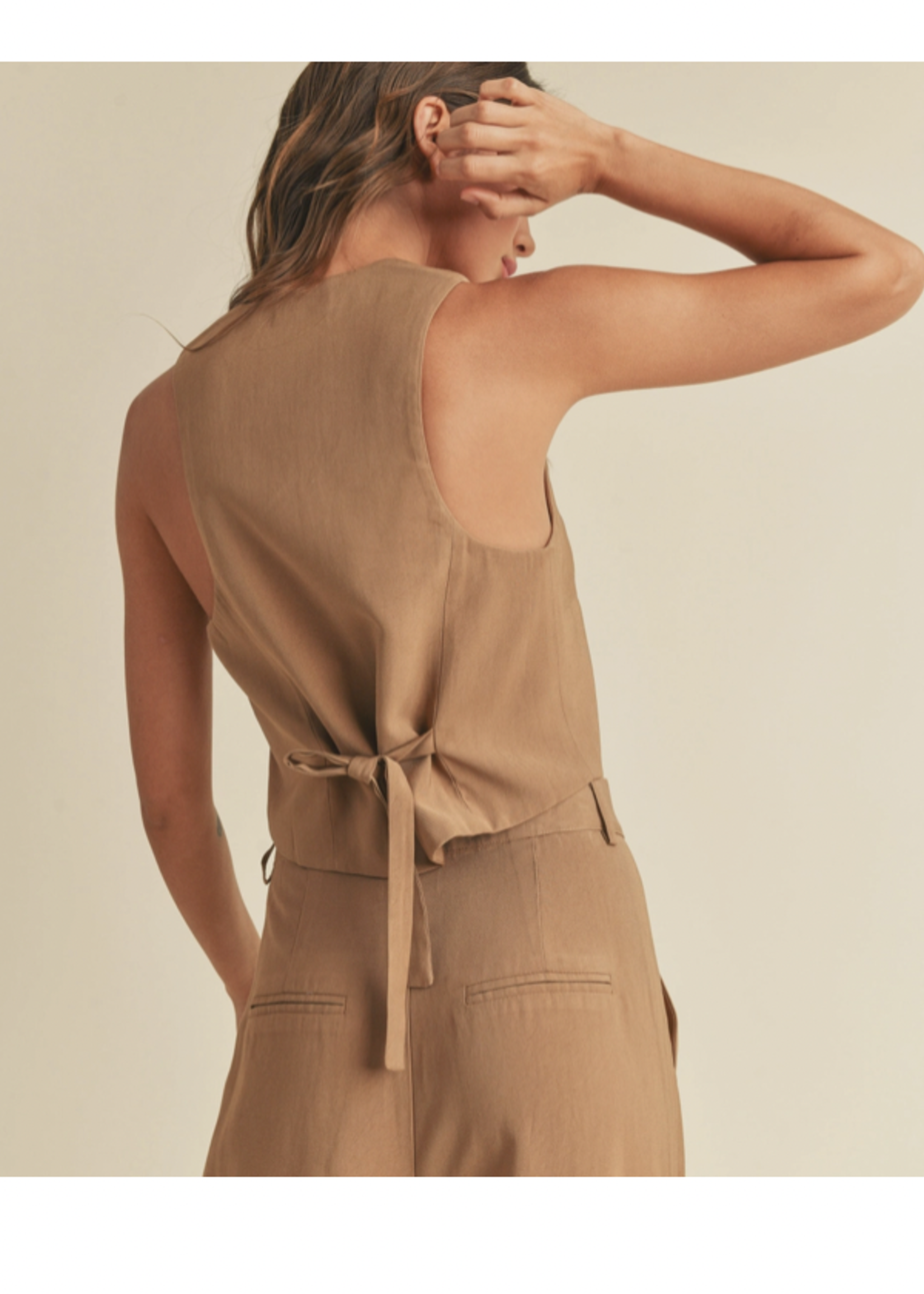Tuxedo Vest Camel