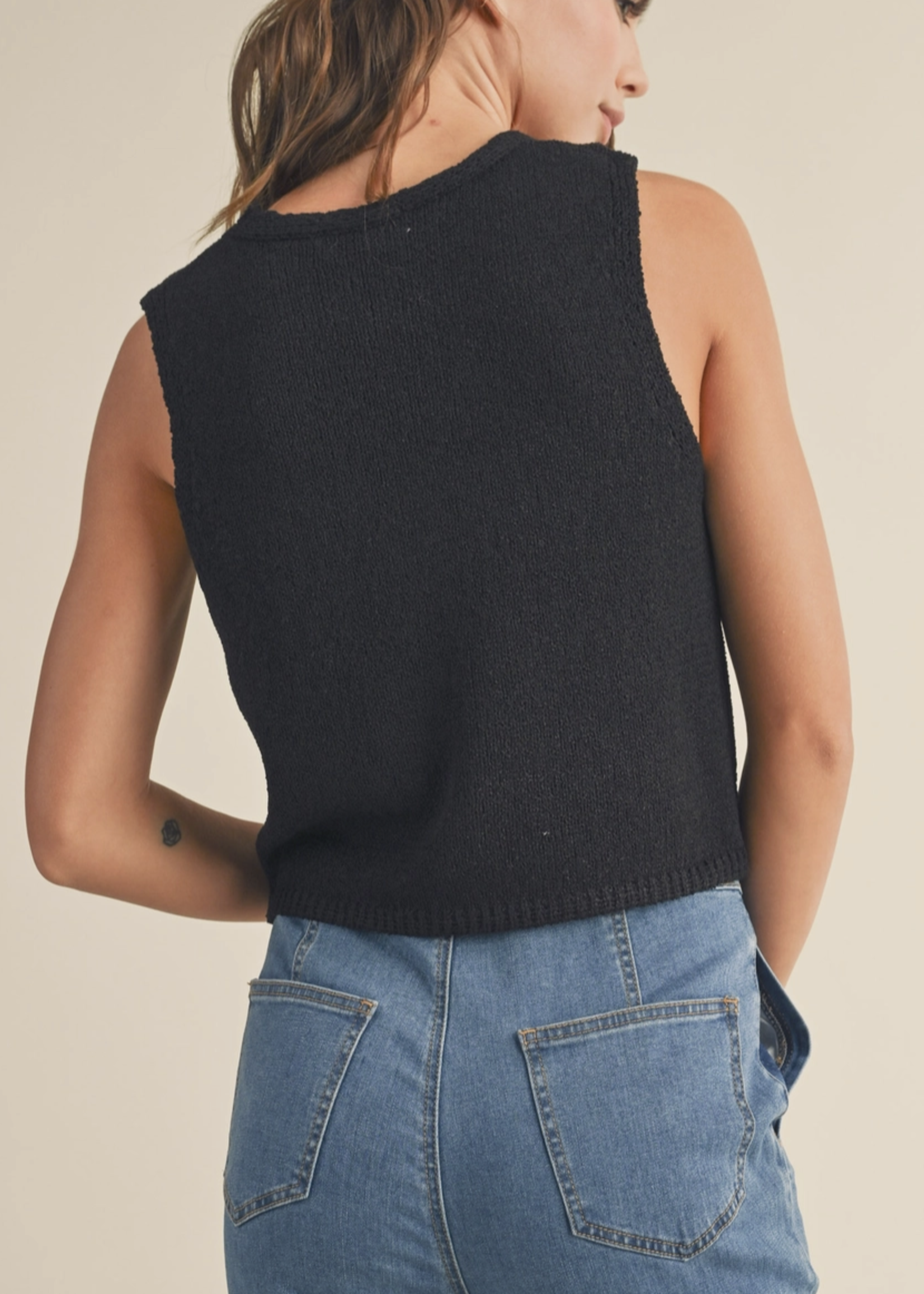 Hook & Eye Closer Vest Cardigan