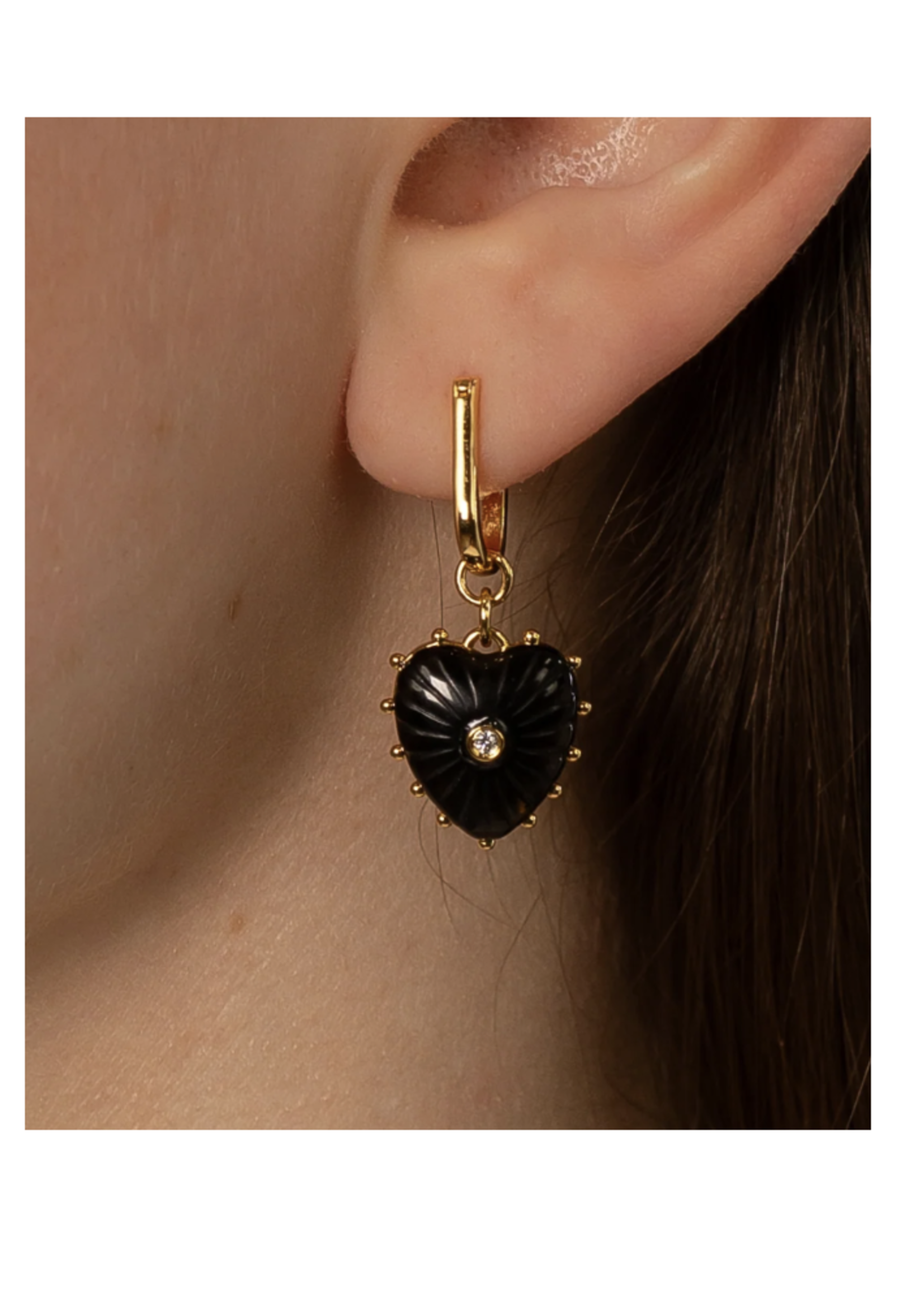 Isabel Onyx Heart Earrings