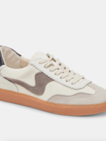 Notice Sneakers