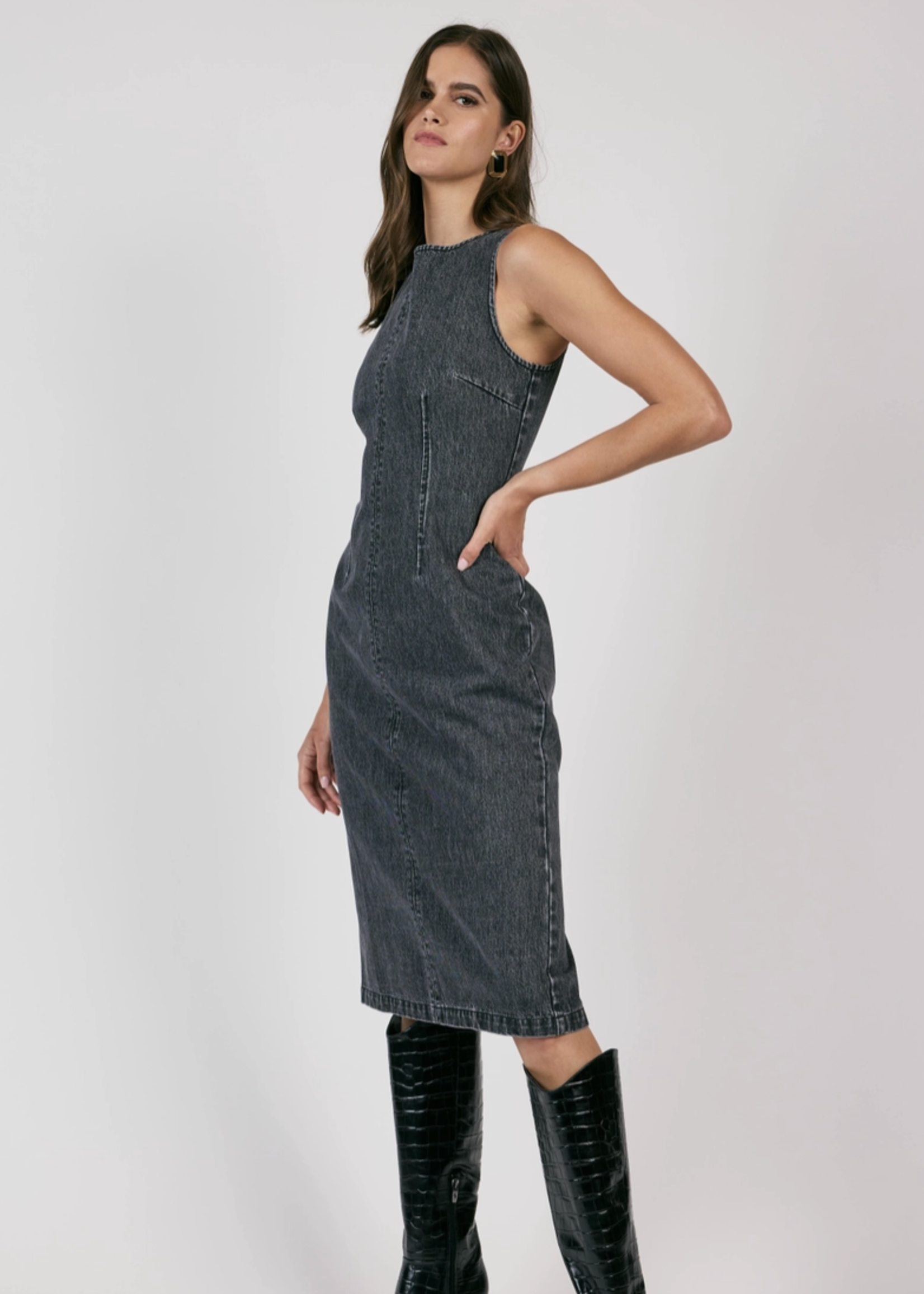 Transformative Fitted Denim Midi Dress