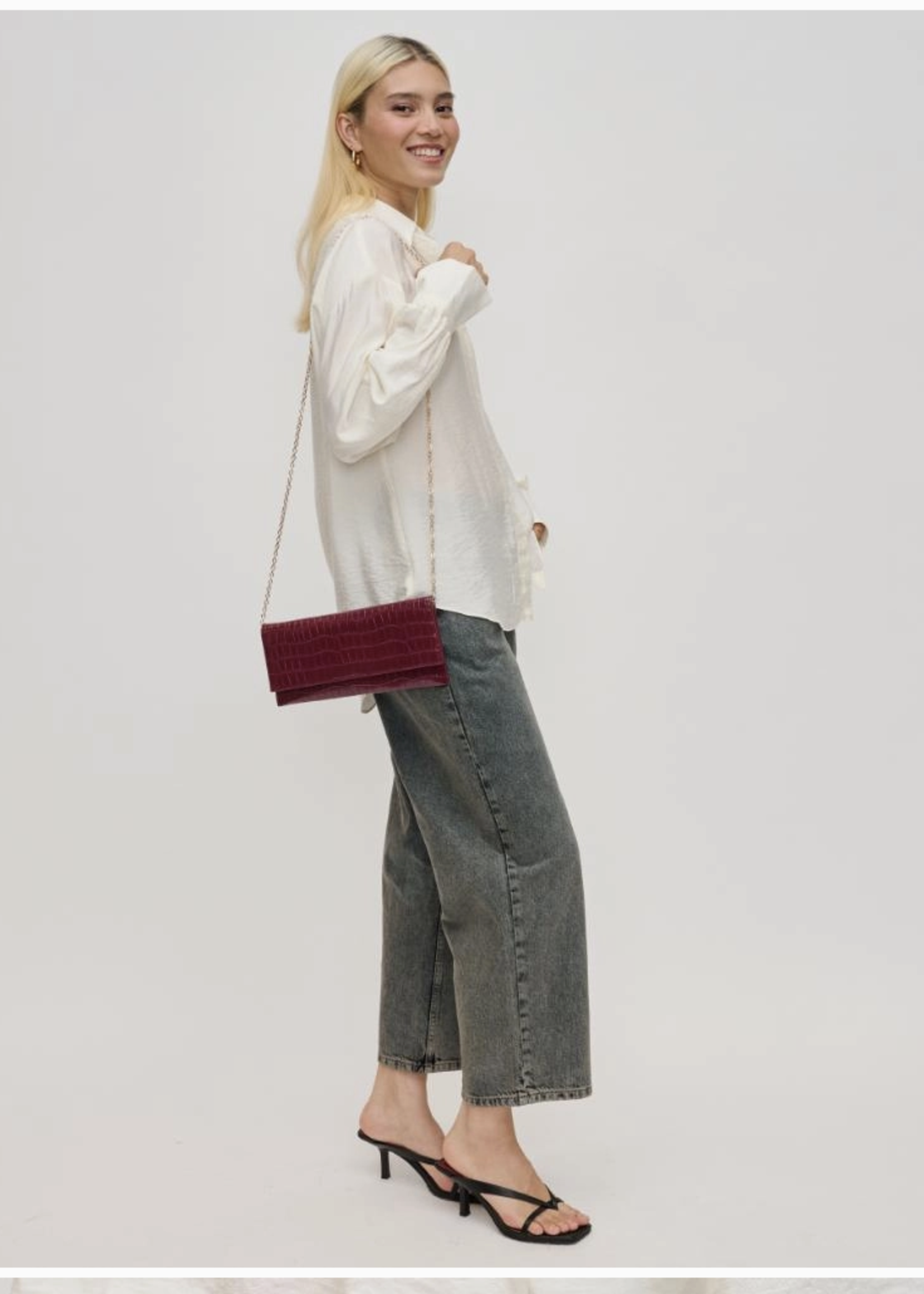 Adelle Clutch