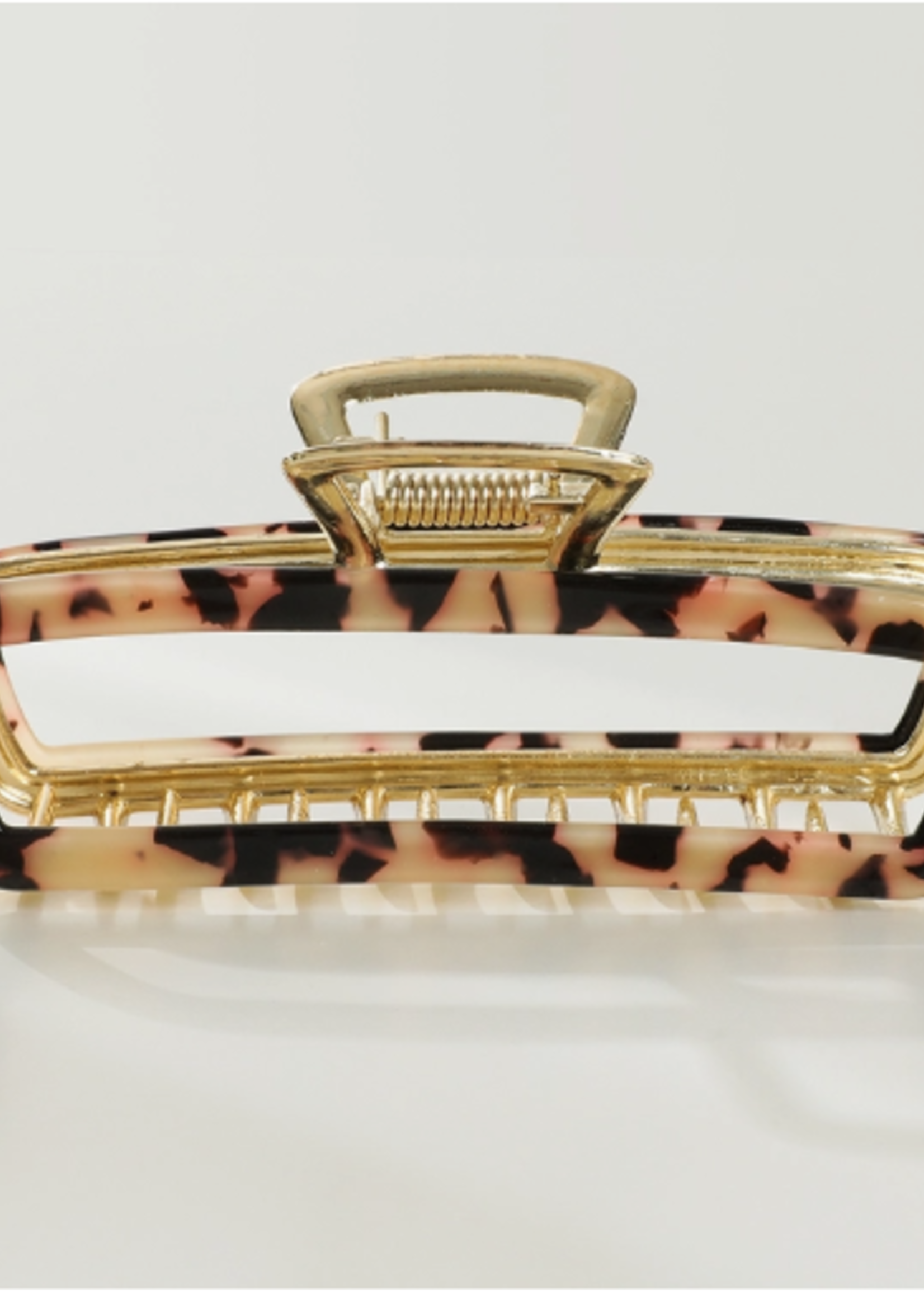 Hair Care Harlow Medium Metal Claw Clip