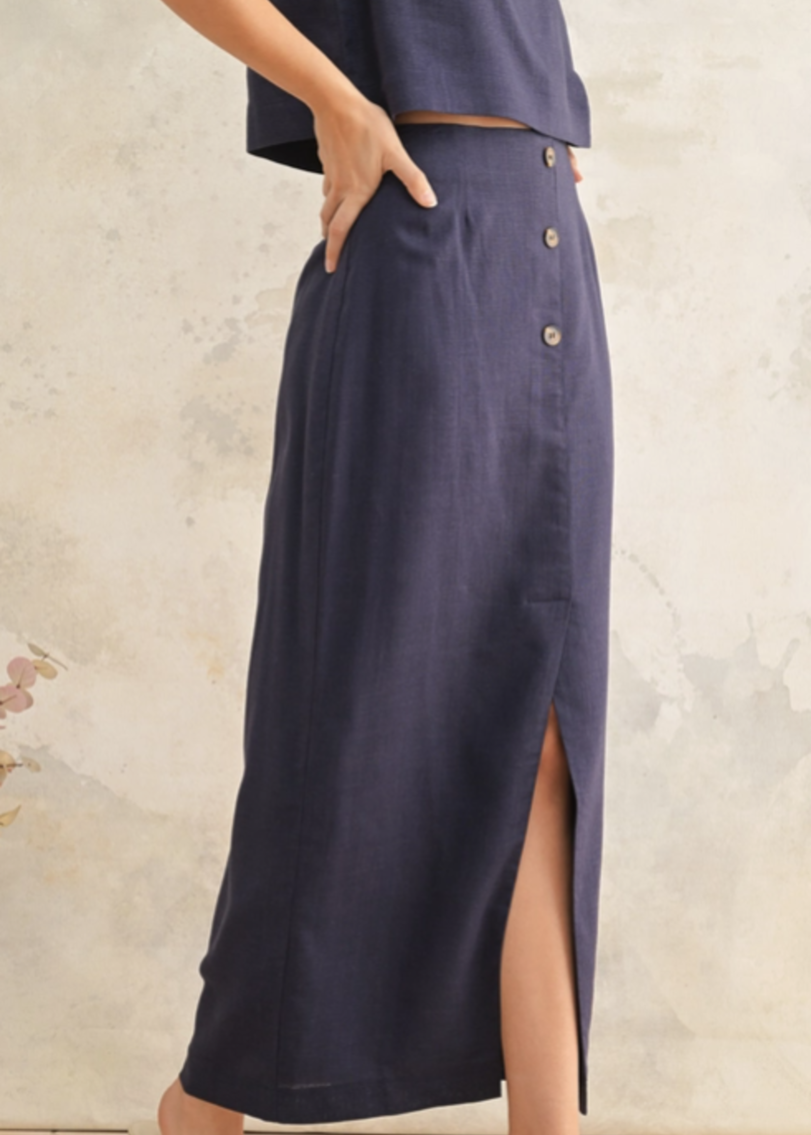 Button & Slit Front Long Skirt