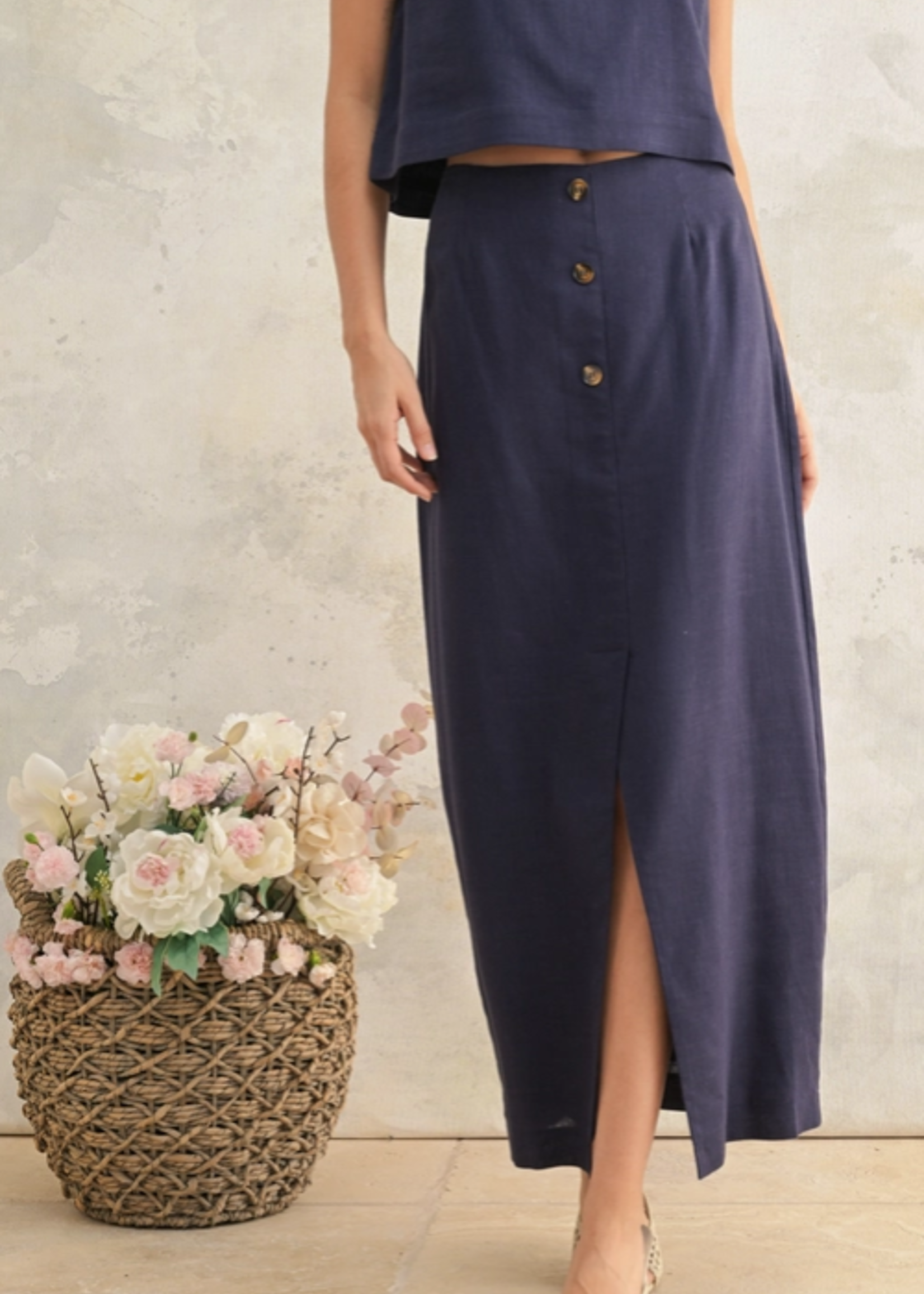 Button & Slit Front Long Skirt