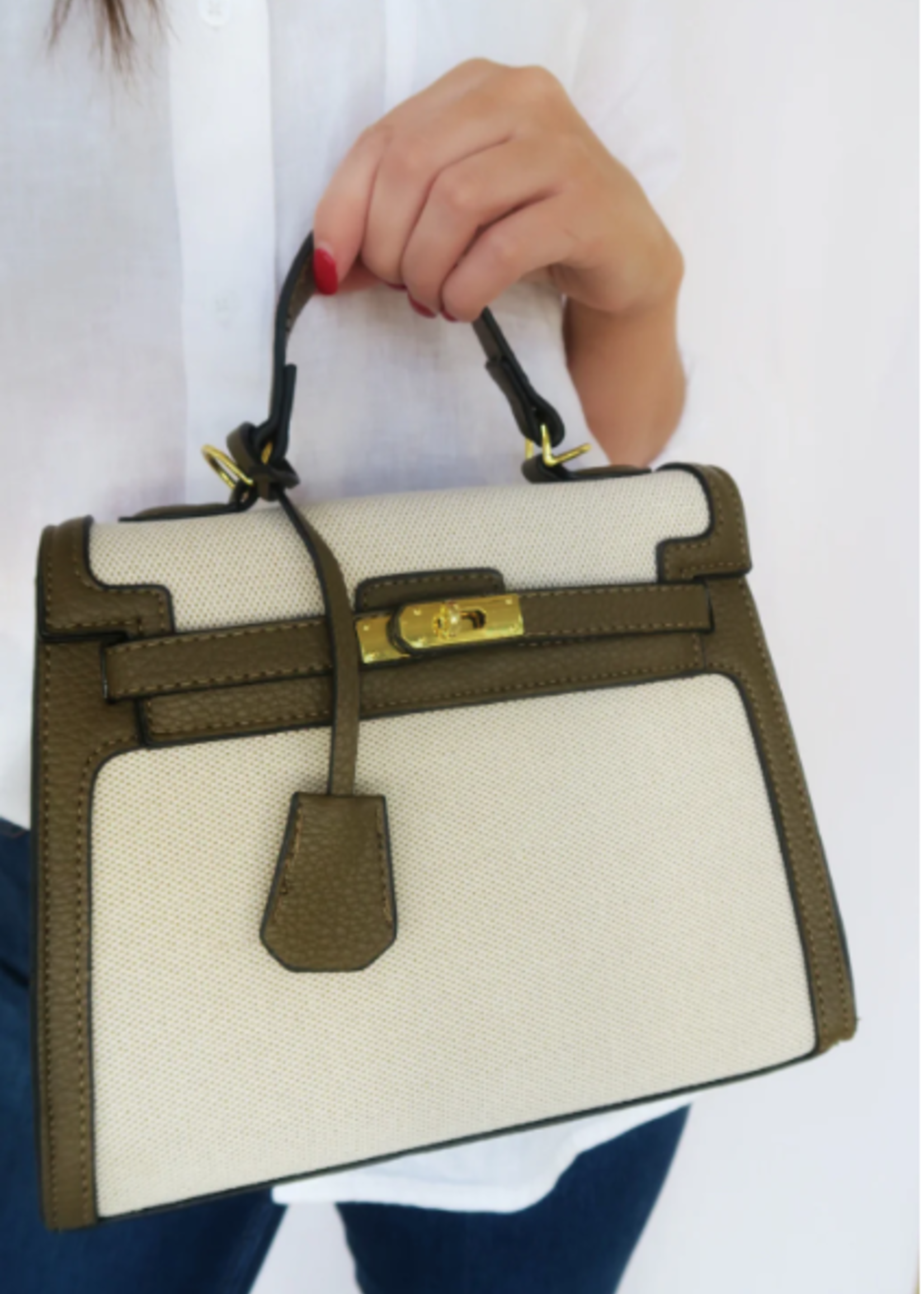Canvas Tess Bag