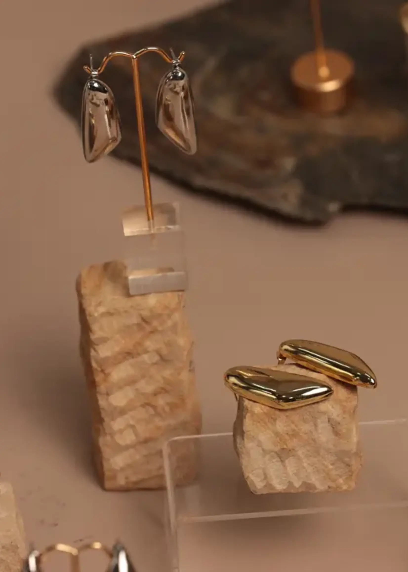 Lyra Earrings