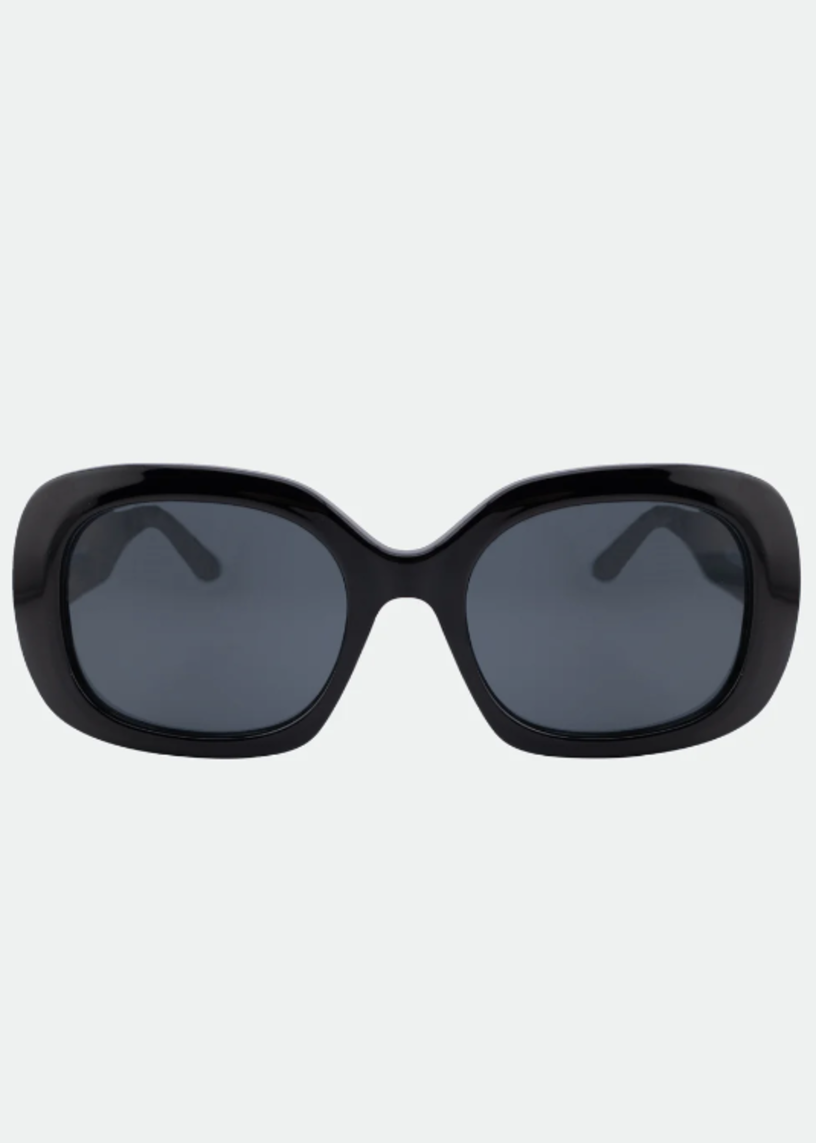 Valerie Sunglasses Black/Smoke