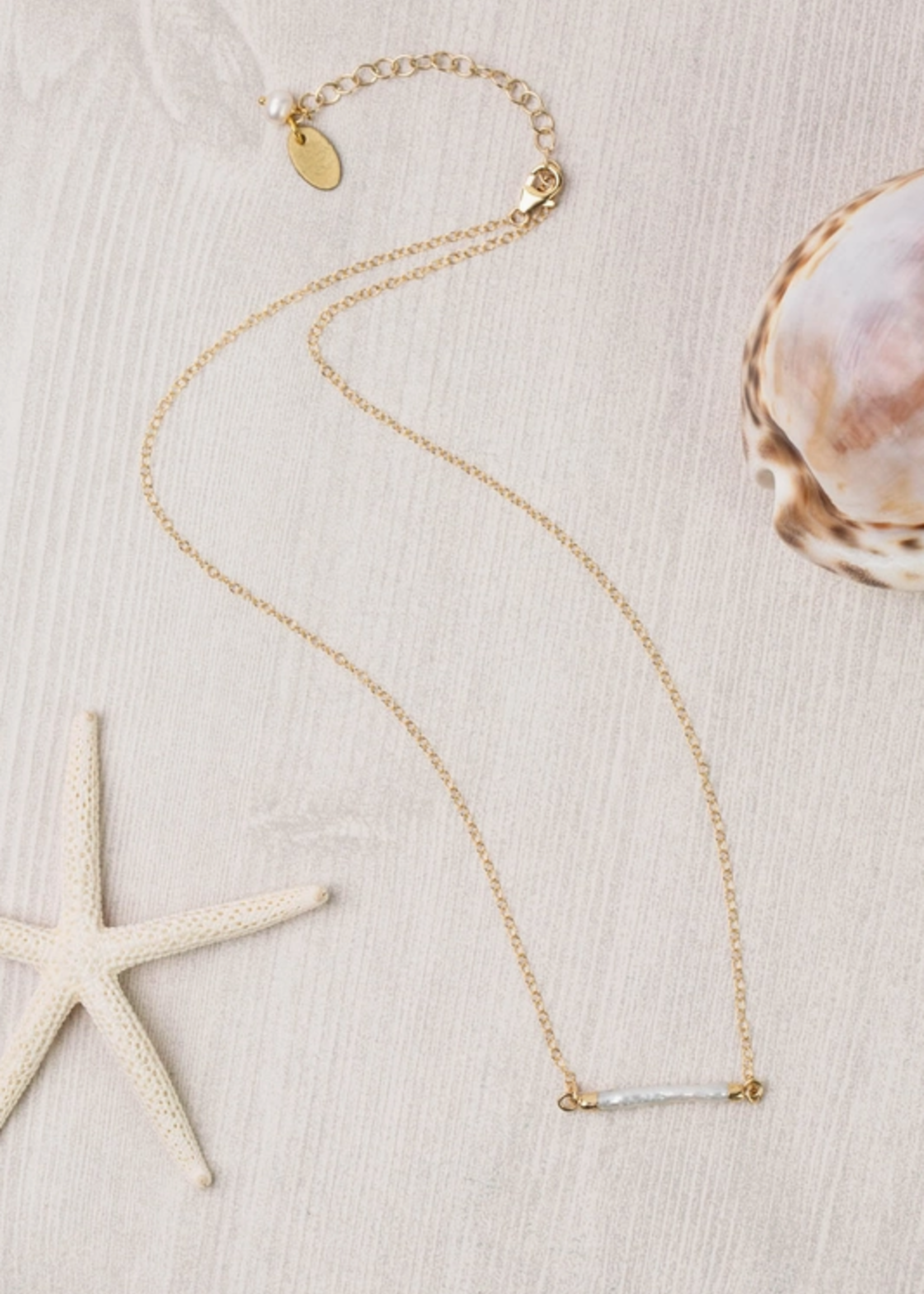 Seaside 16-18" Simple Fresh Water Pearl Focal Necklace