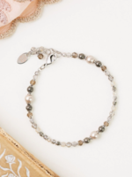 Windsor Castle 7.5-8.5" Pyrite, Crystal, Pearl Simple Bracelet