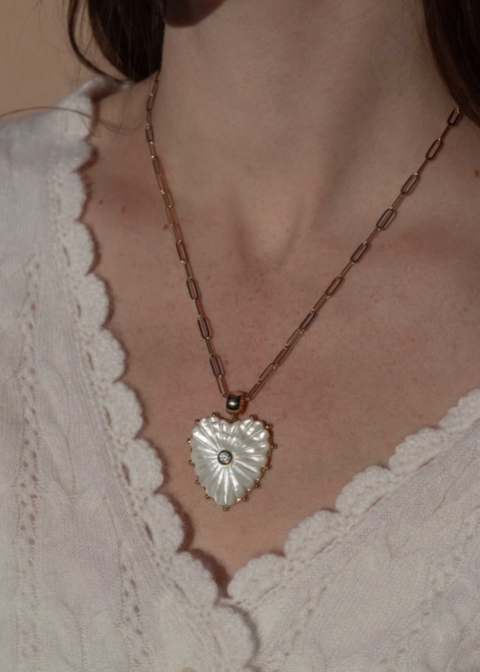 Malene Mother of Pearl Paperclip Necklace