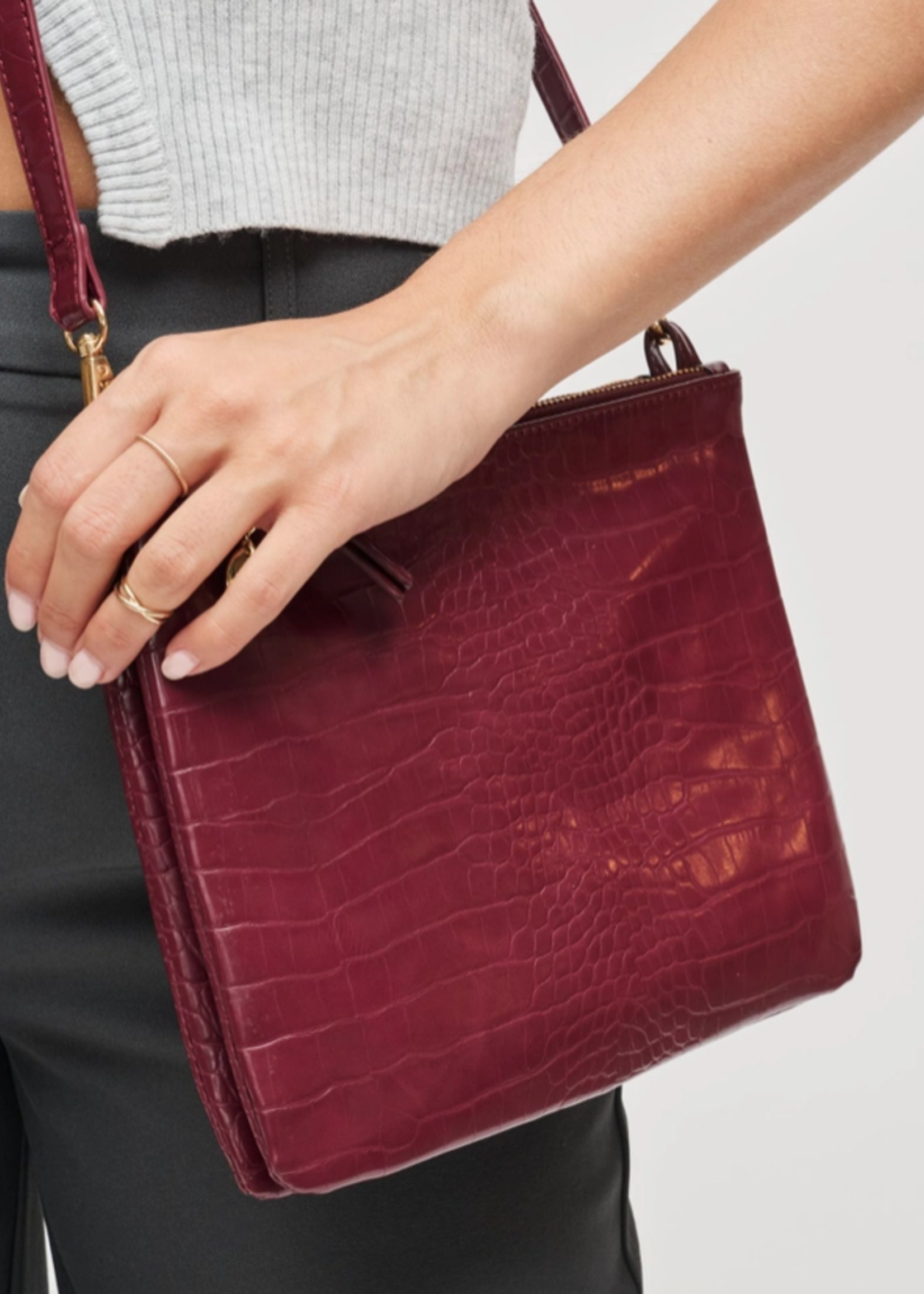 Judy Crossbody