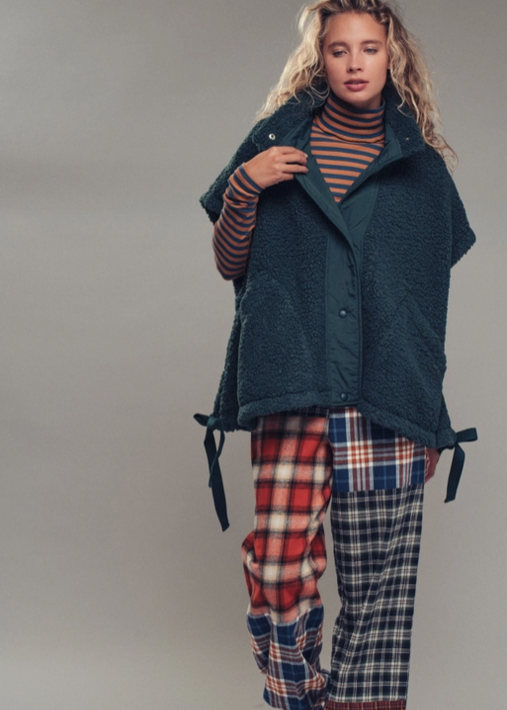 Oversized Sherpa Fleece Vest