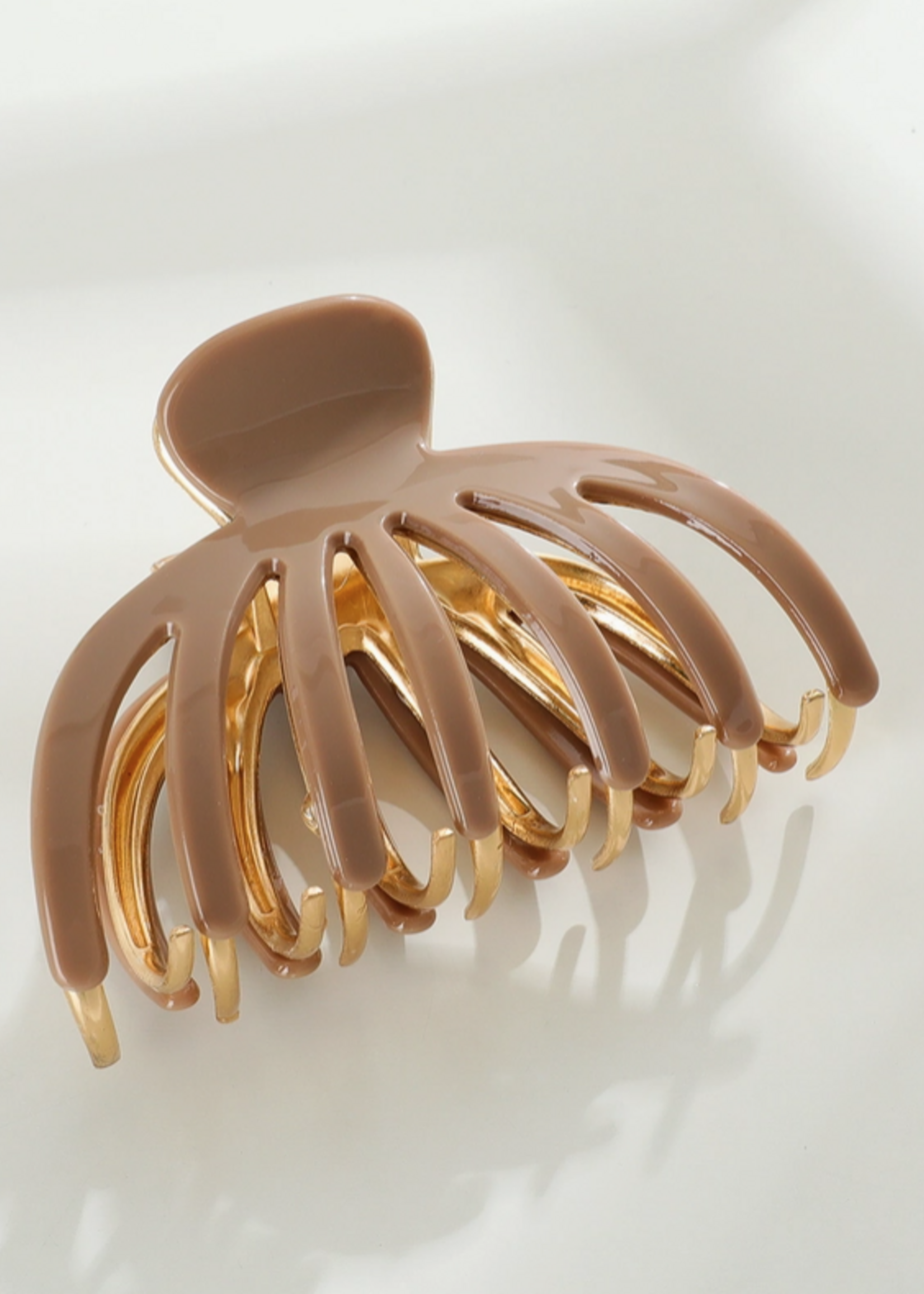 Hailey Solid Large Gold Octopus Claw Clip