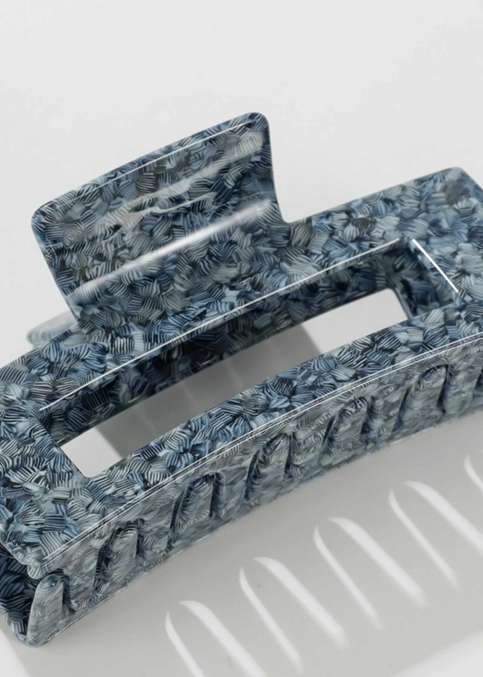 Seaside Luna Large Classic Rectangle Claw Clip