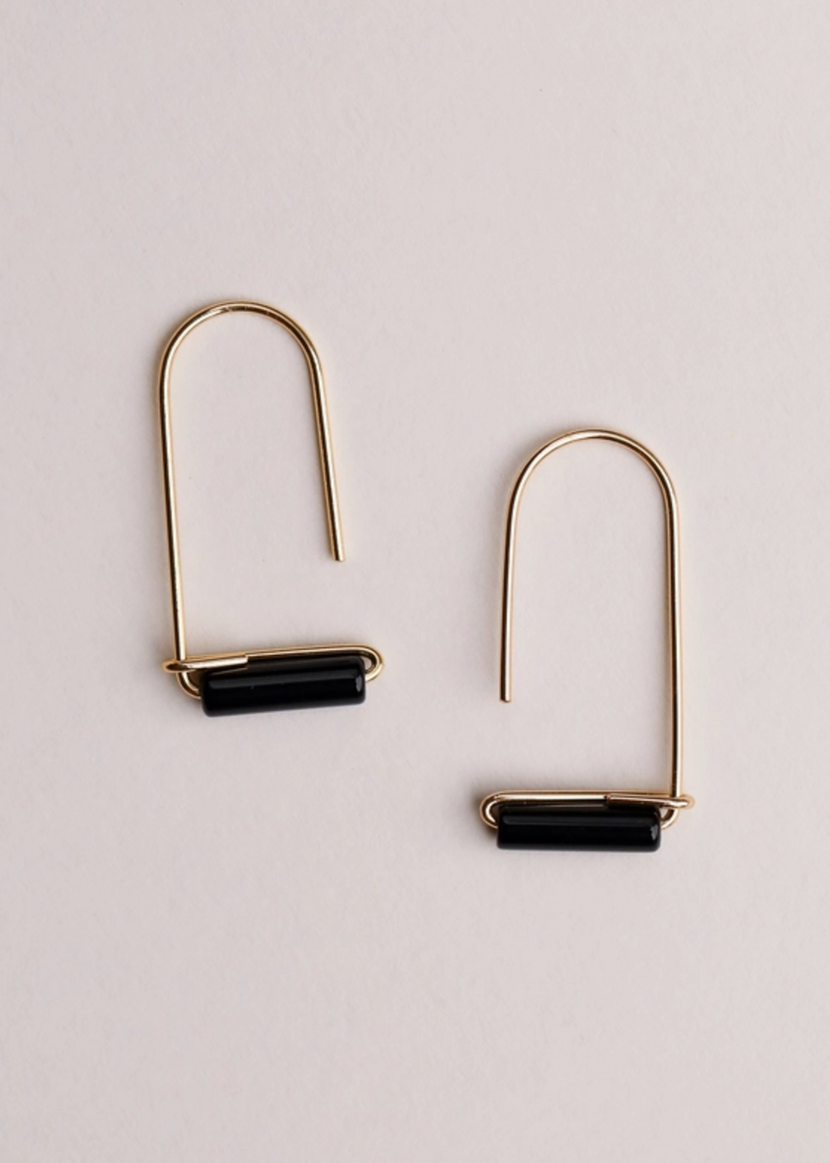 Drop - Black Onyx - Gold Earrings