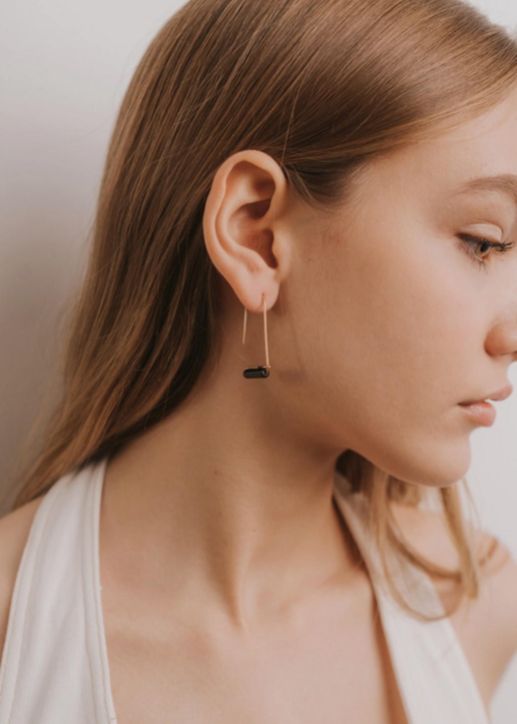 Drop - Black Onyx - Gold Earrings