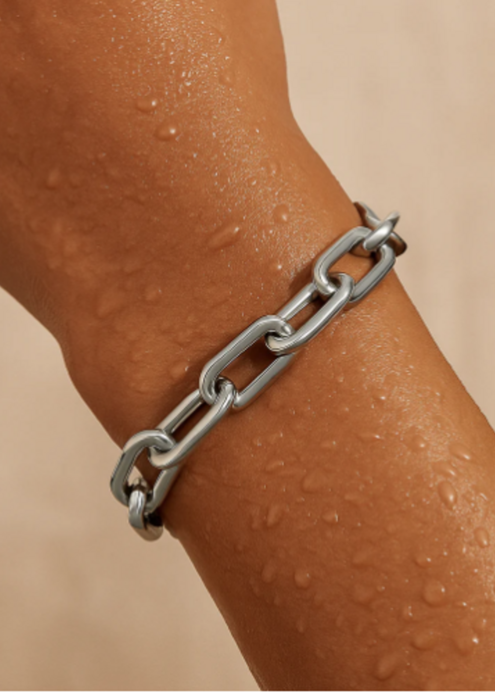 Gage Oversized Link Bracelet Silver