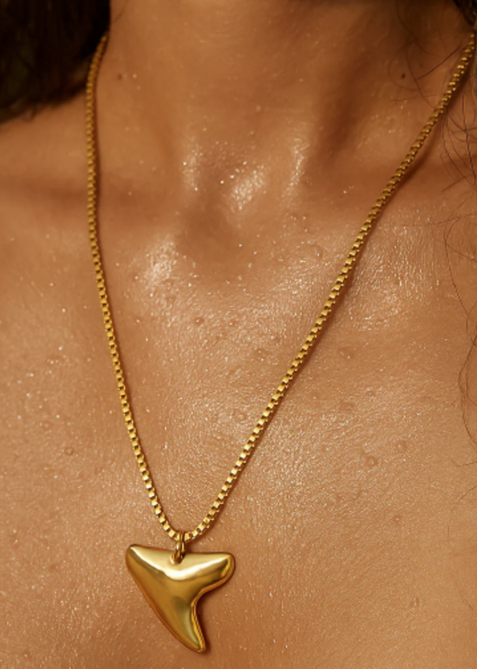 Johanna Shark Tooth Pendant Necklace