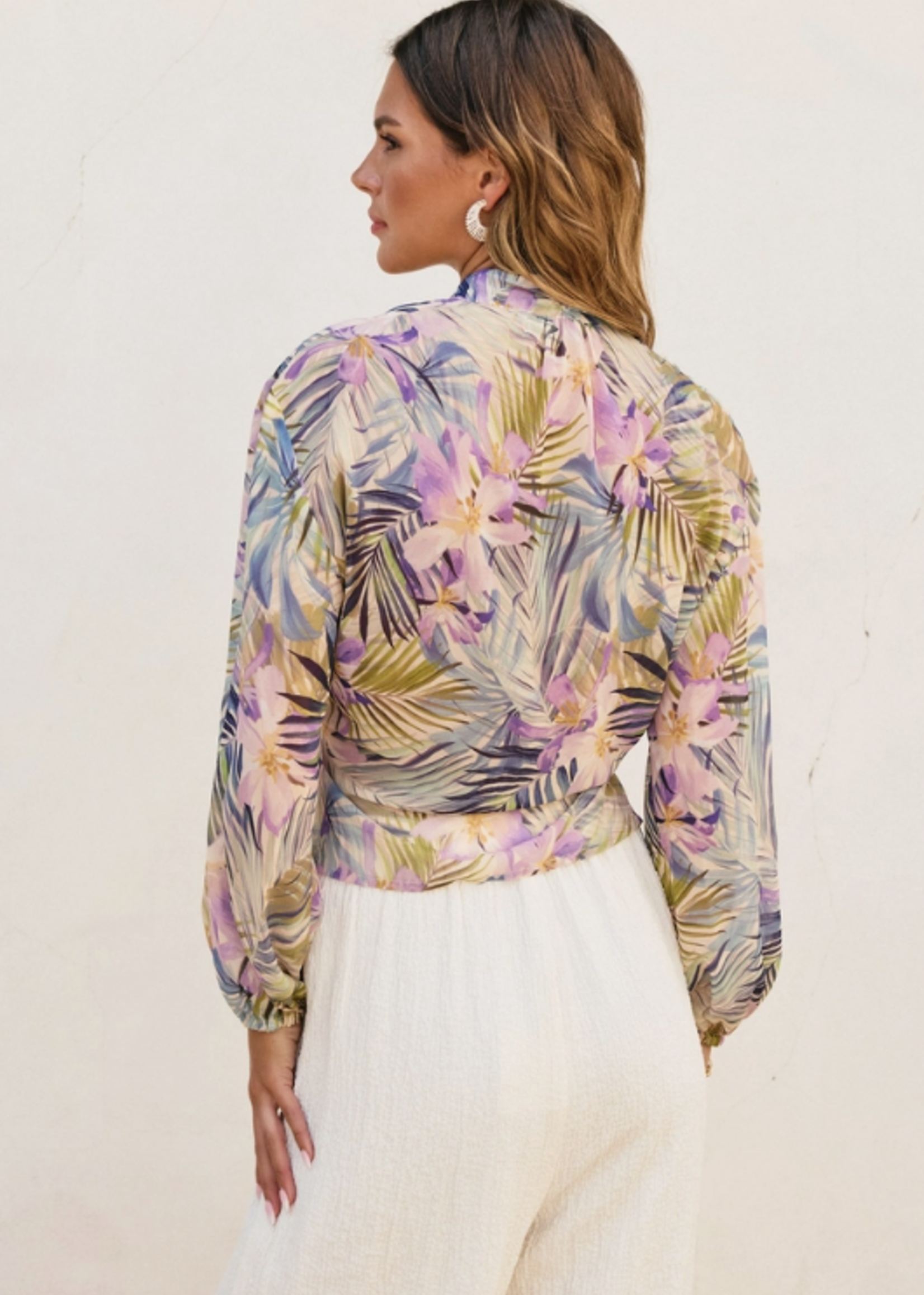 Meet Me in Maui Knot Front Shirt