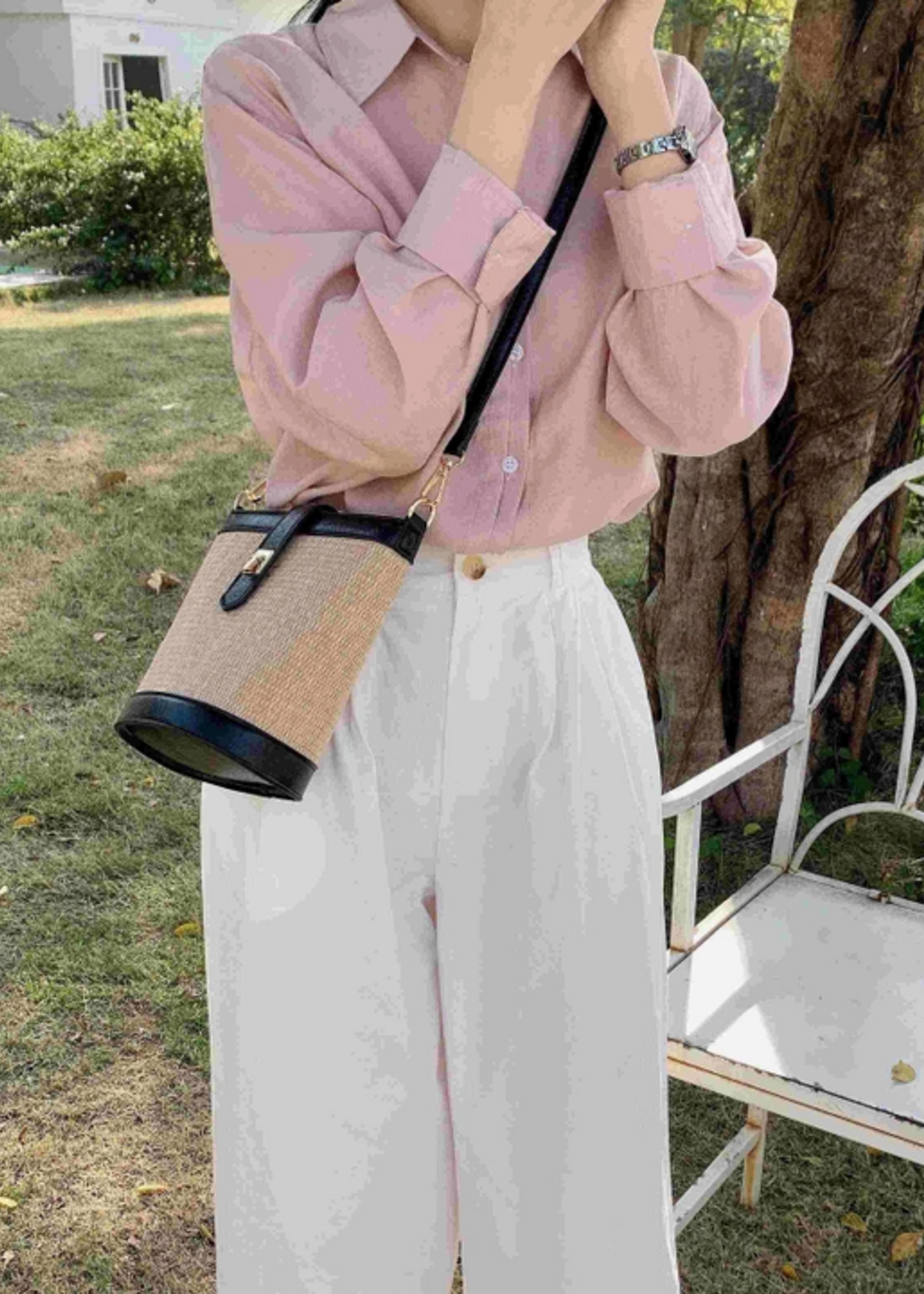 Turn Lock Straw Shoulder/Crossbody Bag