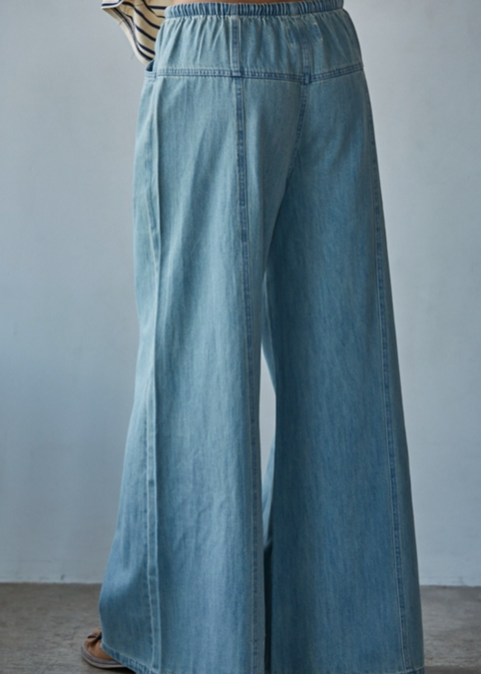 Denim Wide Leg Pants with Pockets