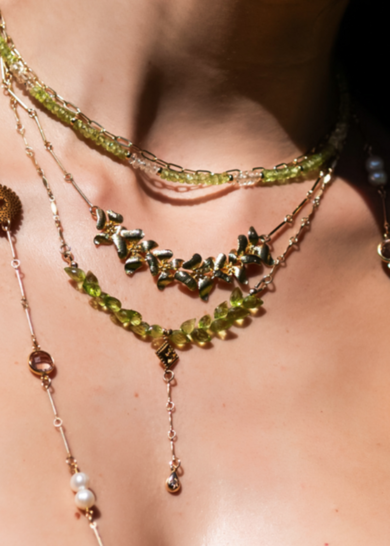 Peridot Petals Y Necklace