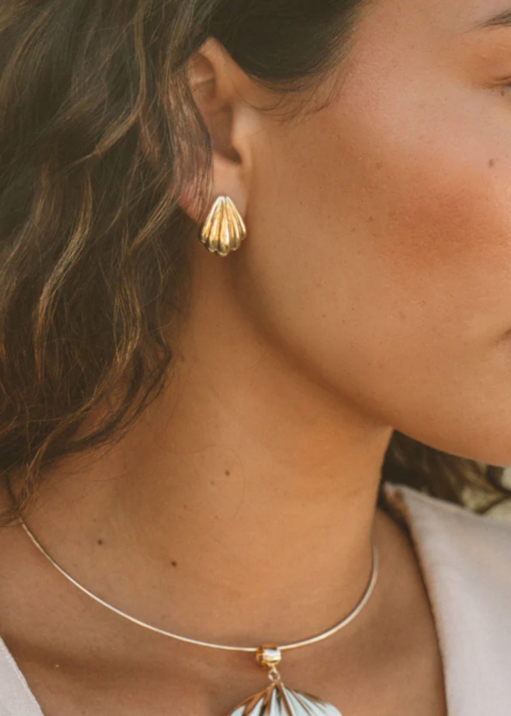 Lina Shell Earrings