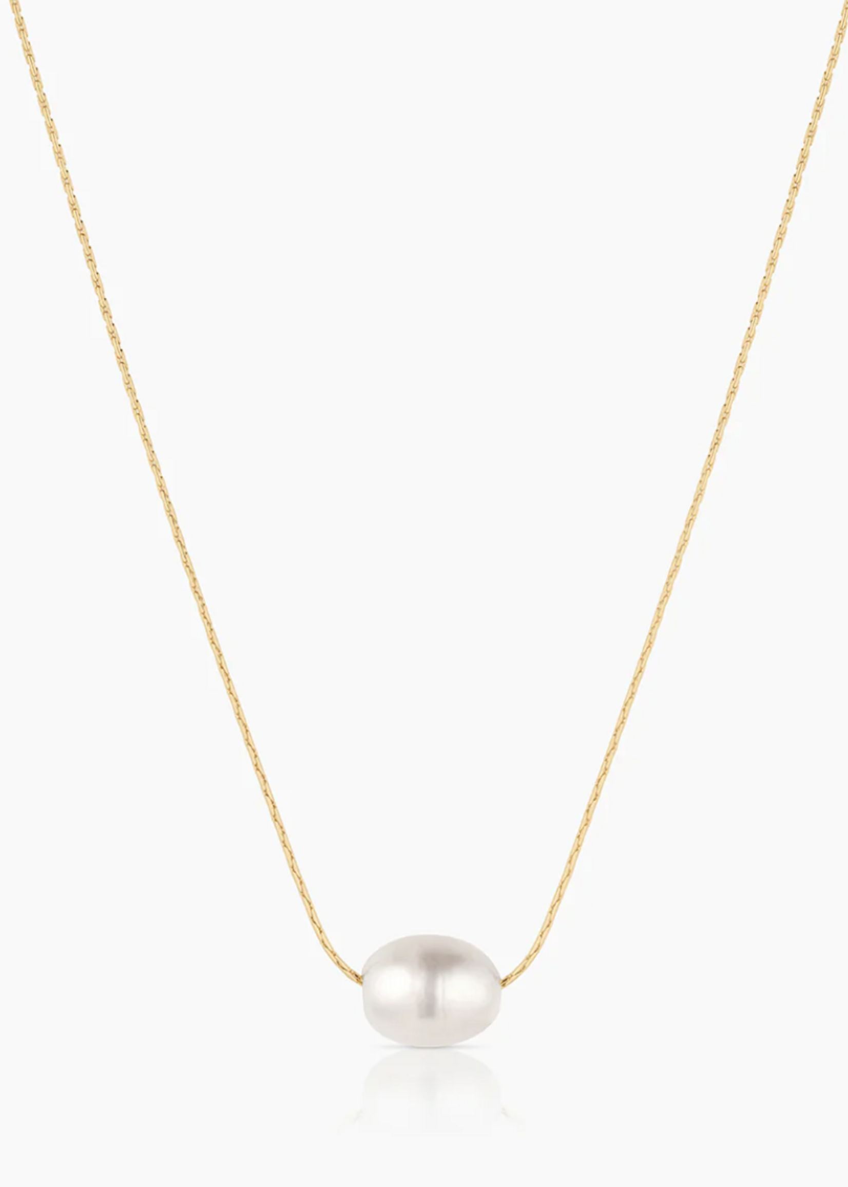 Isla Pearl Snake Chain Necklace
