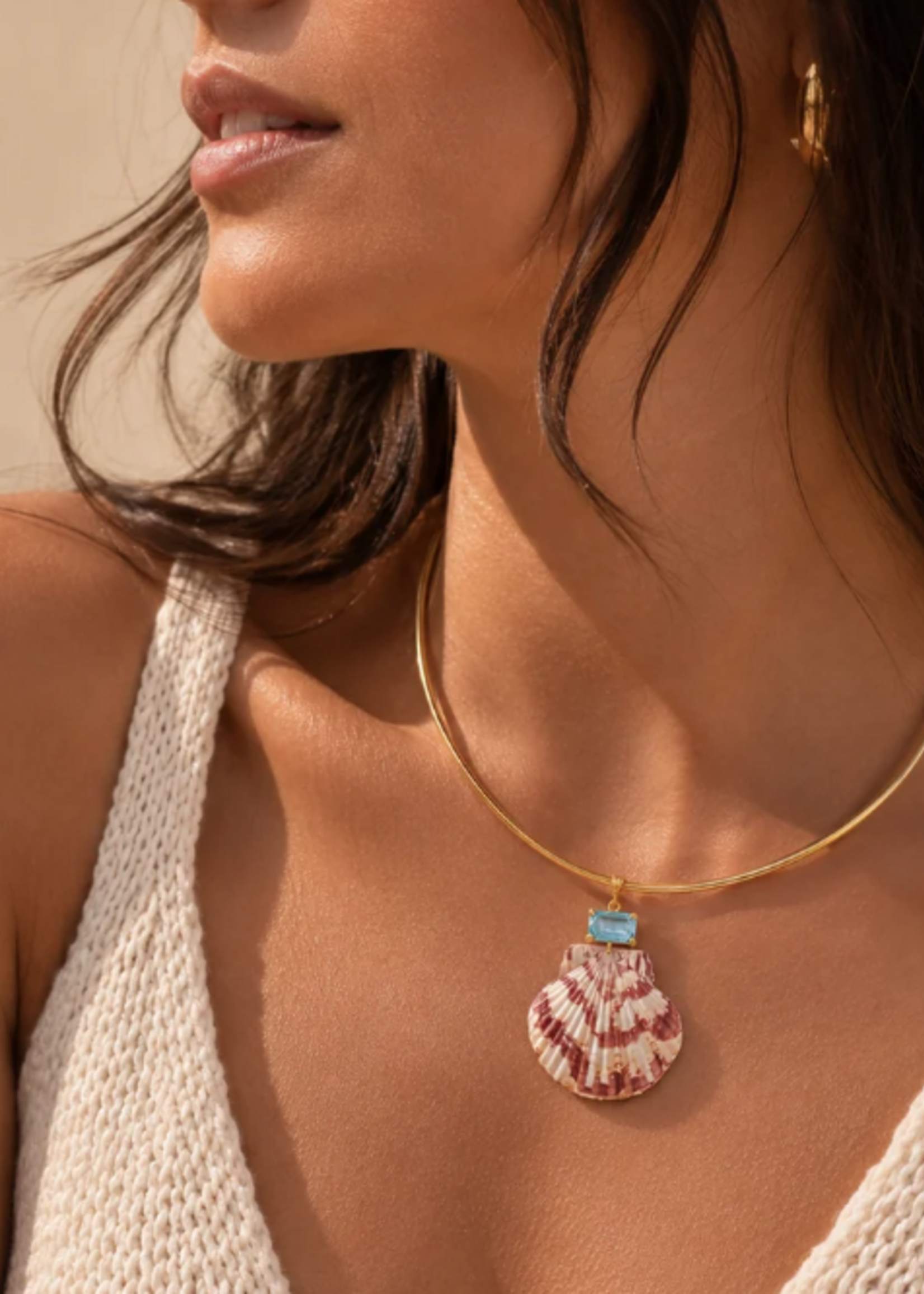 Cabana Girl Shell Bar Choker Necklace