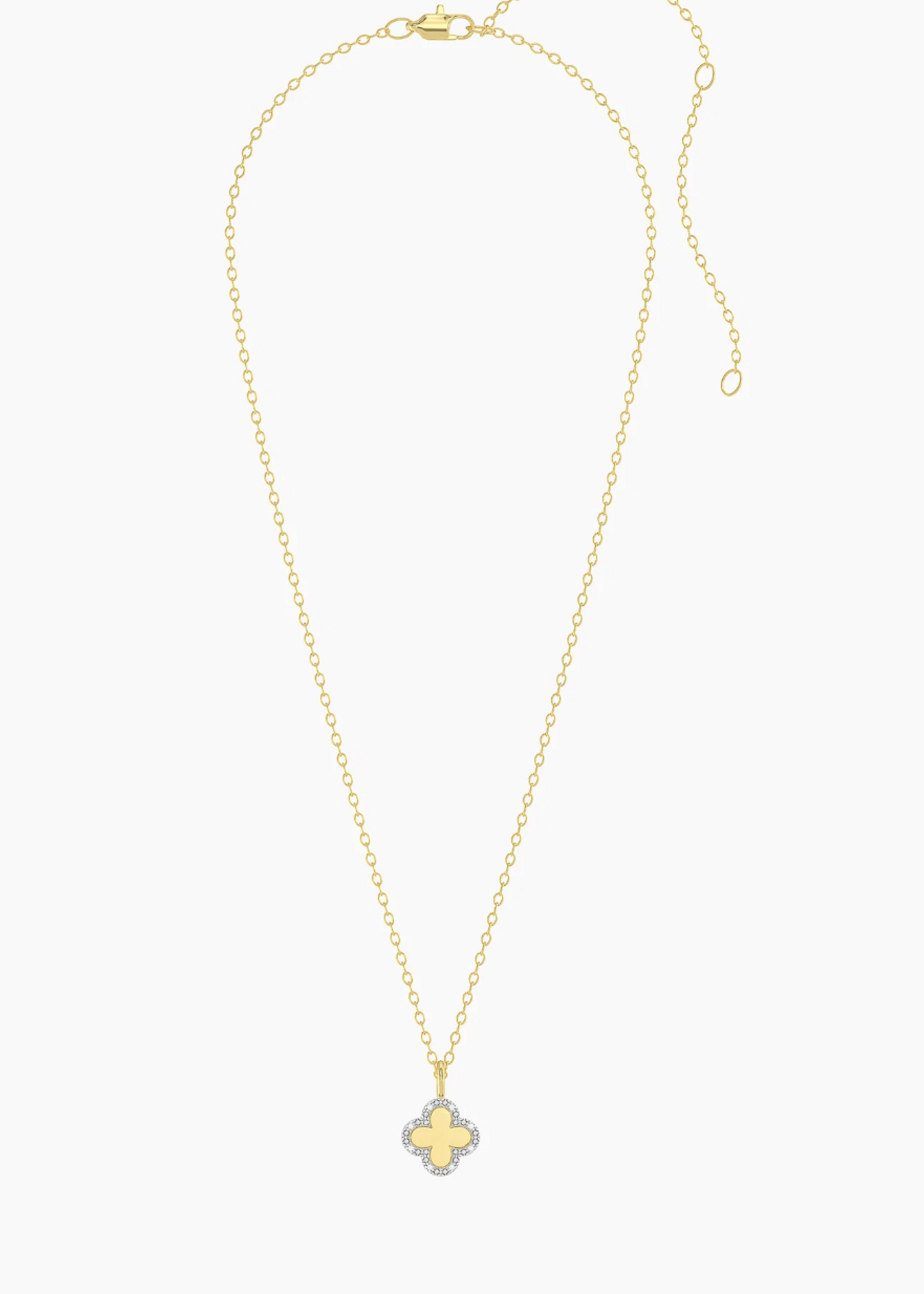 Classic Bloom Pendant Necklace