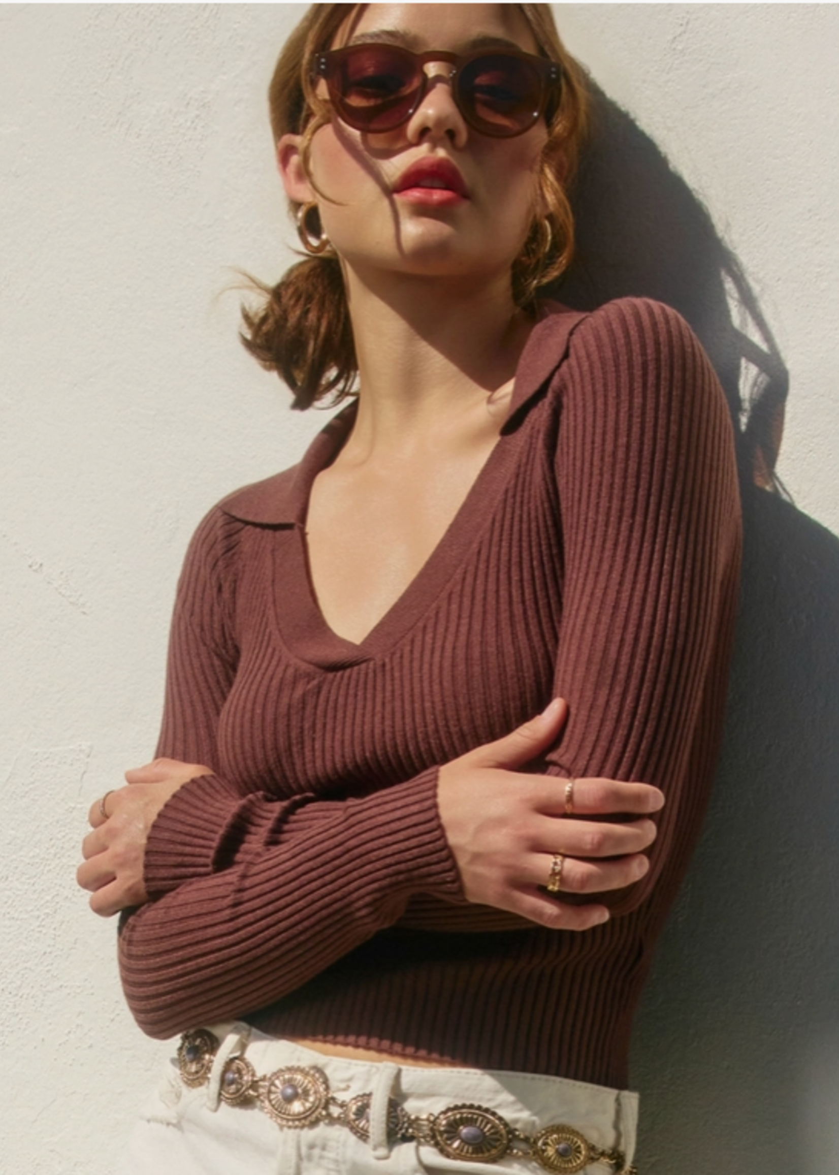 Fitted Knit Collared Sweater